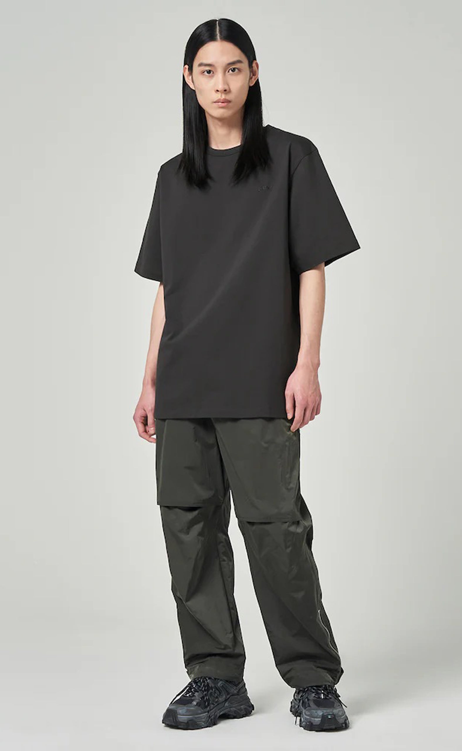 LOOSE FIT GRAPHIC EMBROIDERED GREY T-SHIRT