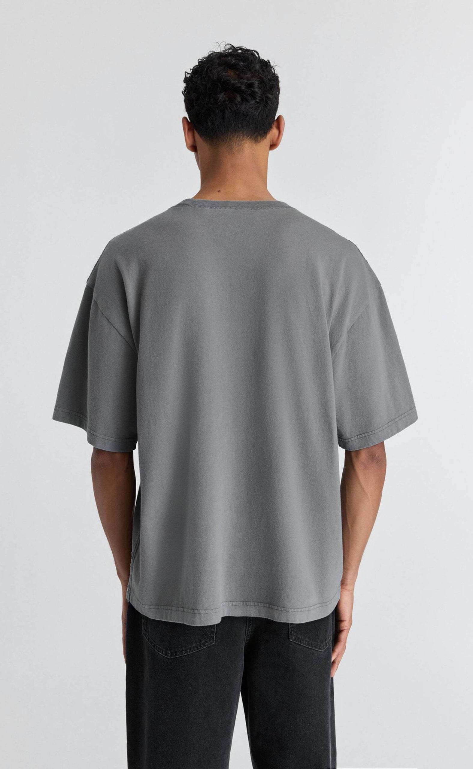 HONOR WASHED BLACK T-SHIRT