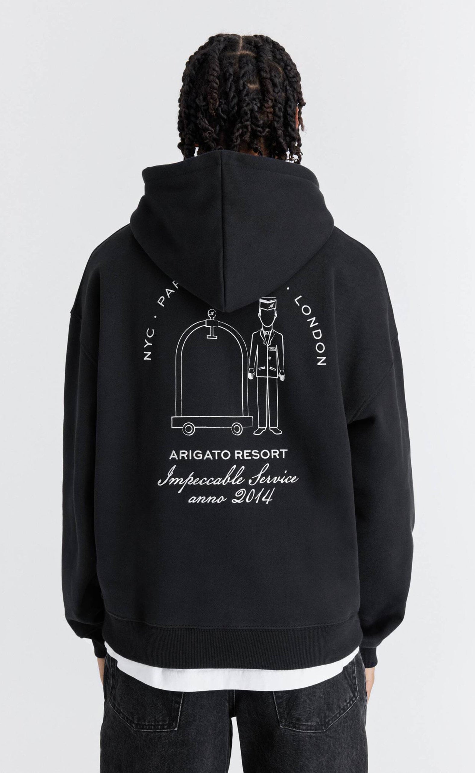 RESORT BLACK HOODIE