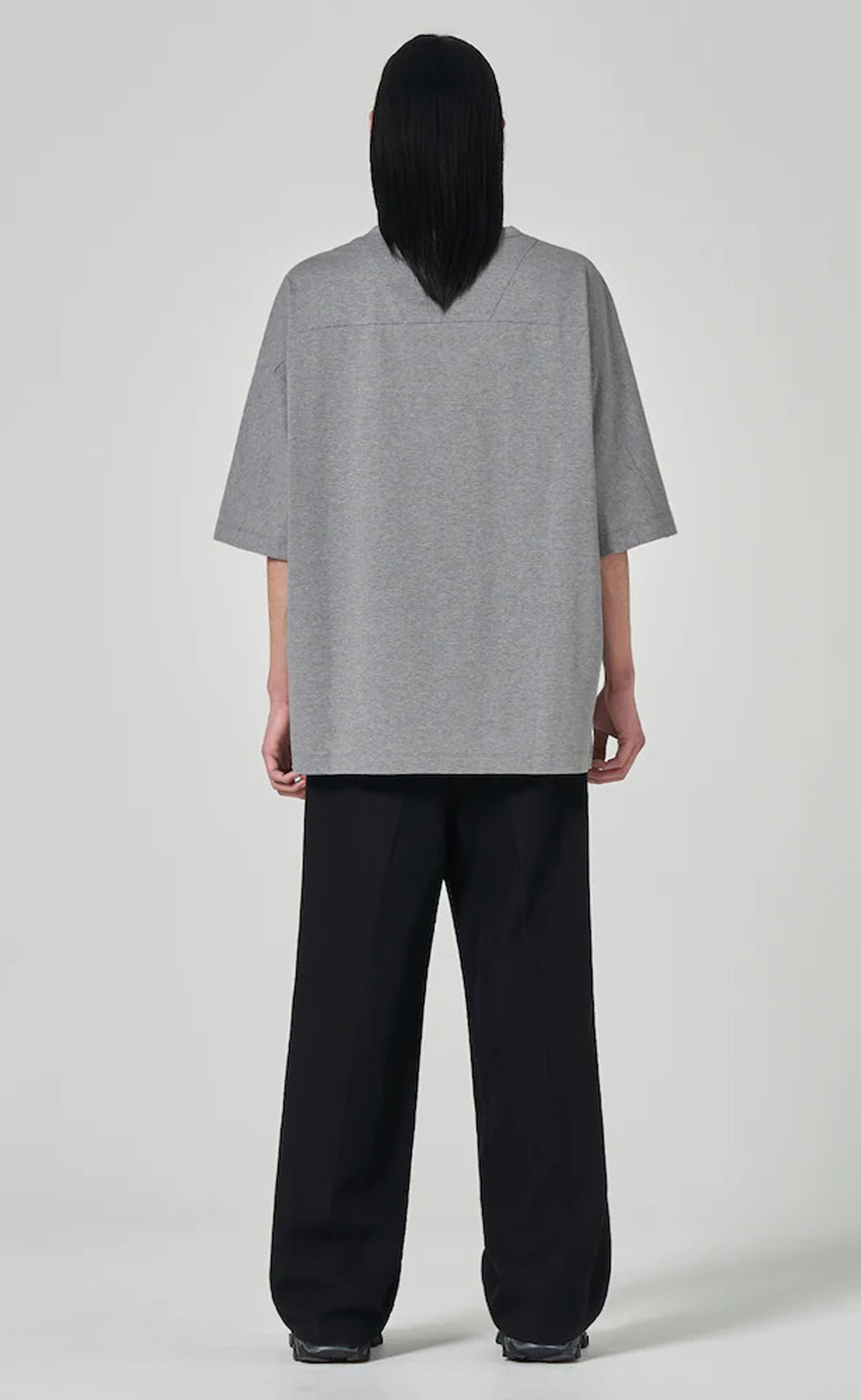 SHORT SLEEVE GREY T-SHIRT