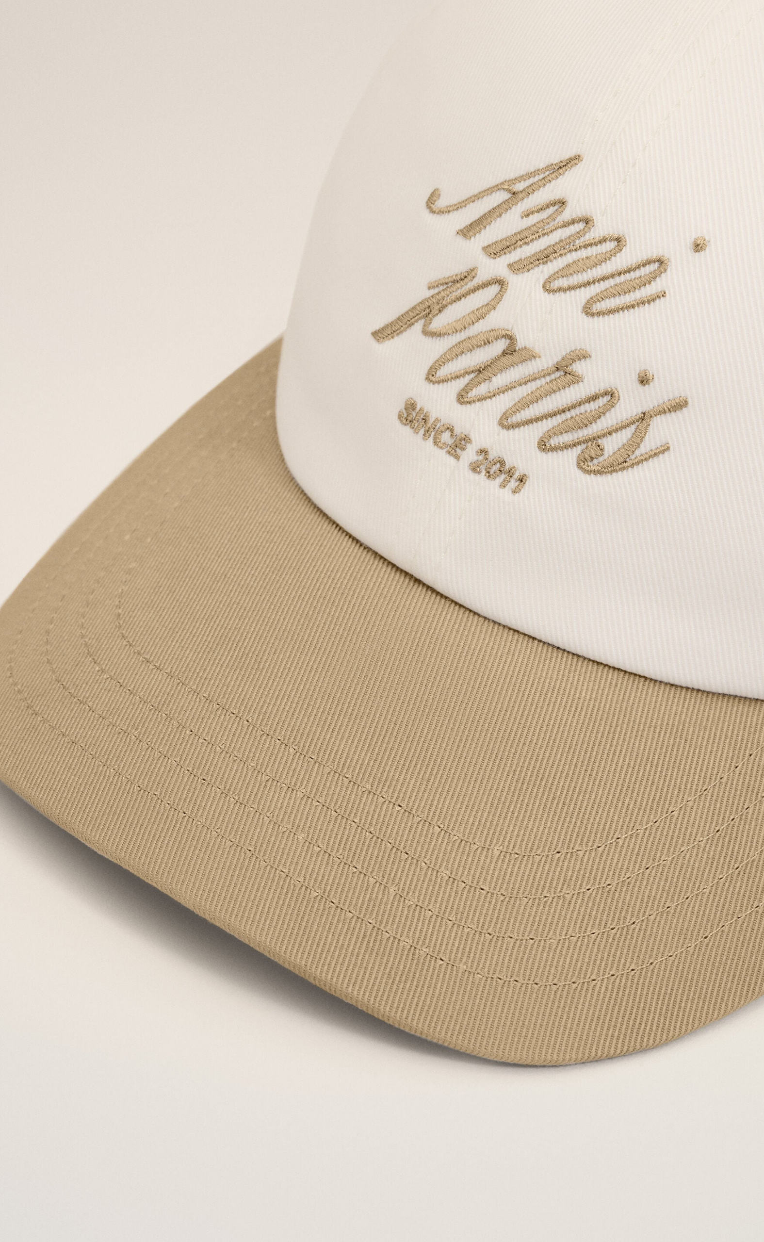 BICOLOR AMI PARIS WHITE TAUPE HAT