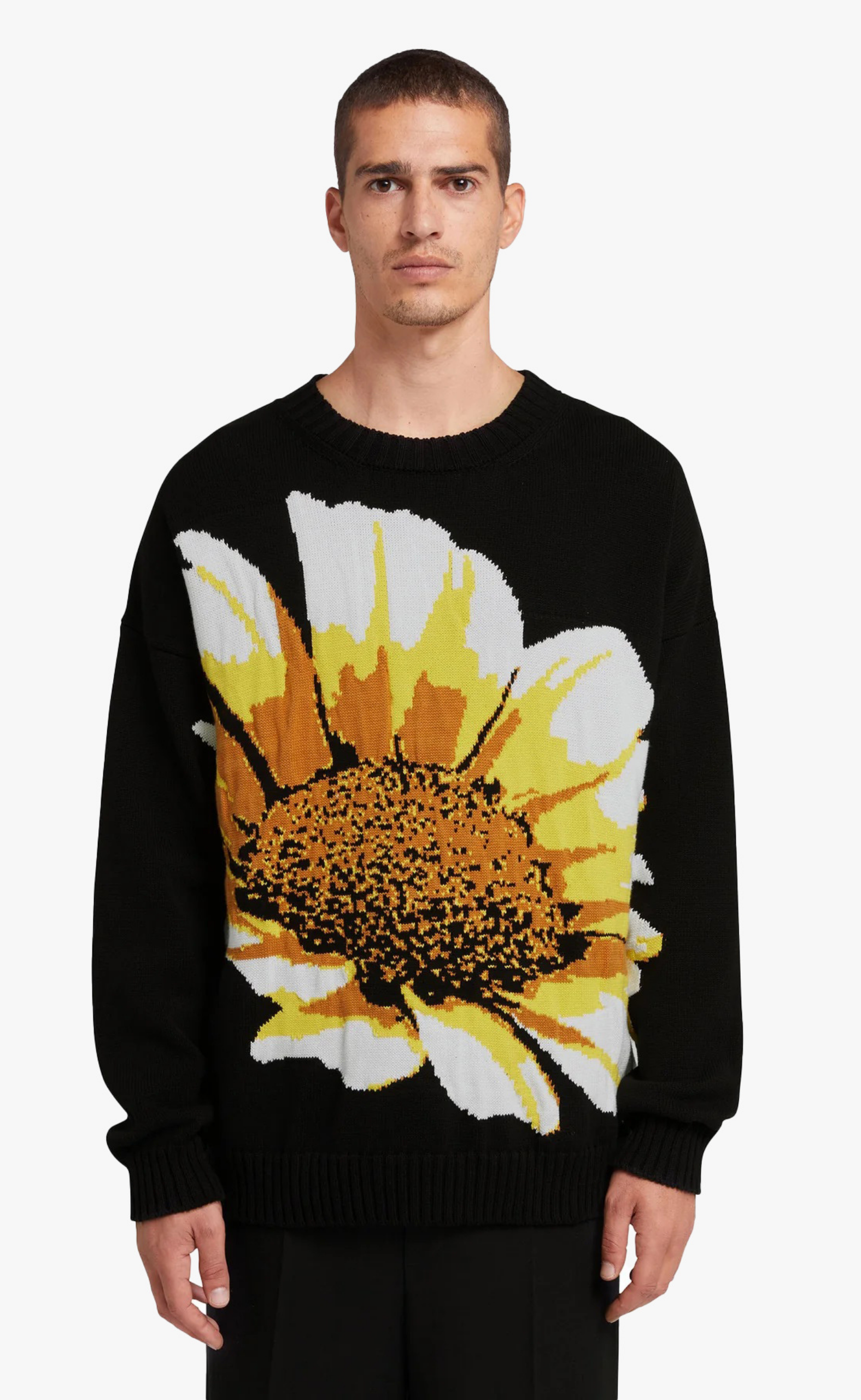 LARGE JACQUARD DAISY BLACK SWEATER