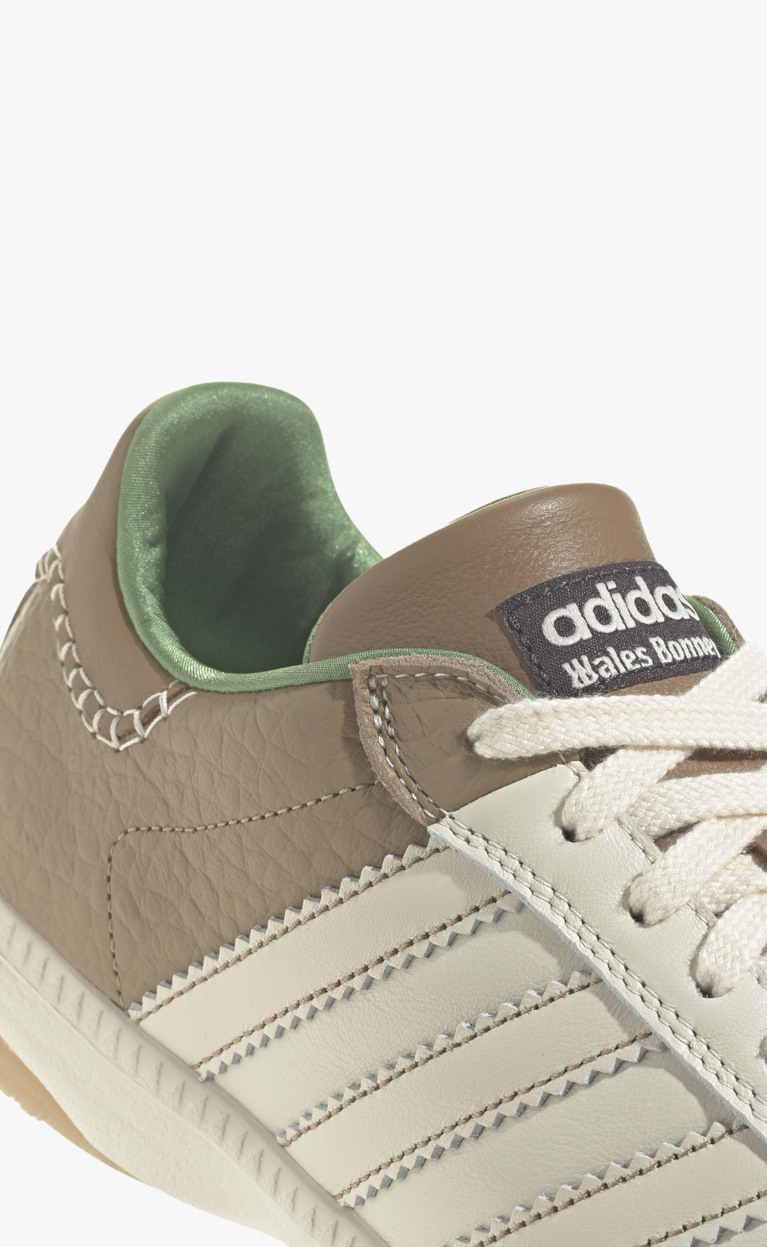WB SAMBAWHITE DESERT SNEAKER