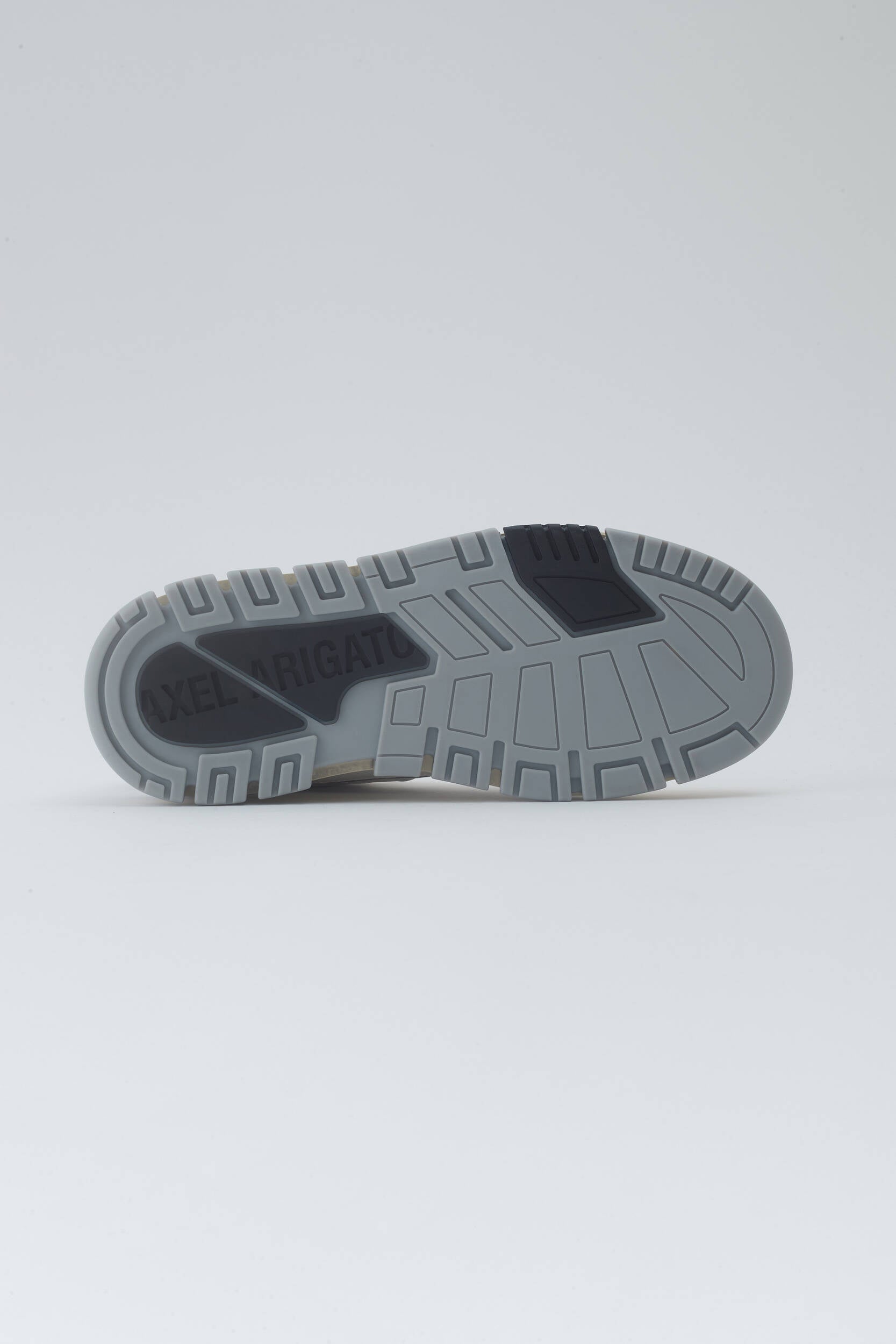 WHITE BLACK AREA LO SNEAKER