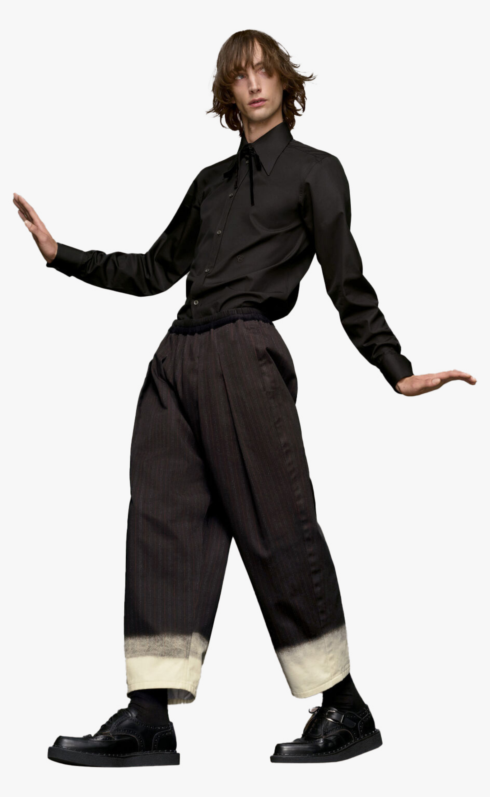 POINT COLLAR BLACK SHIRT