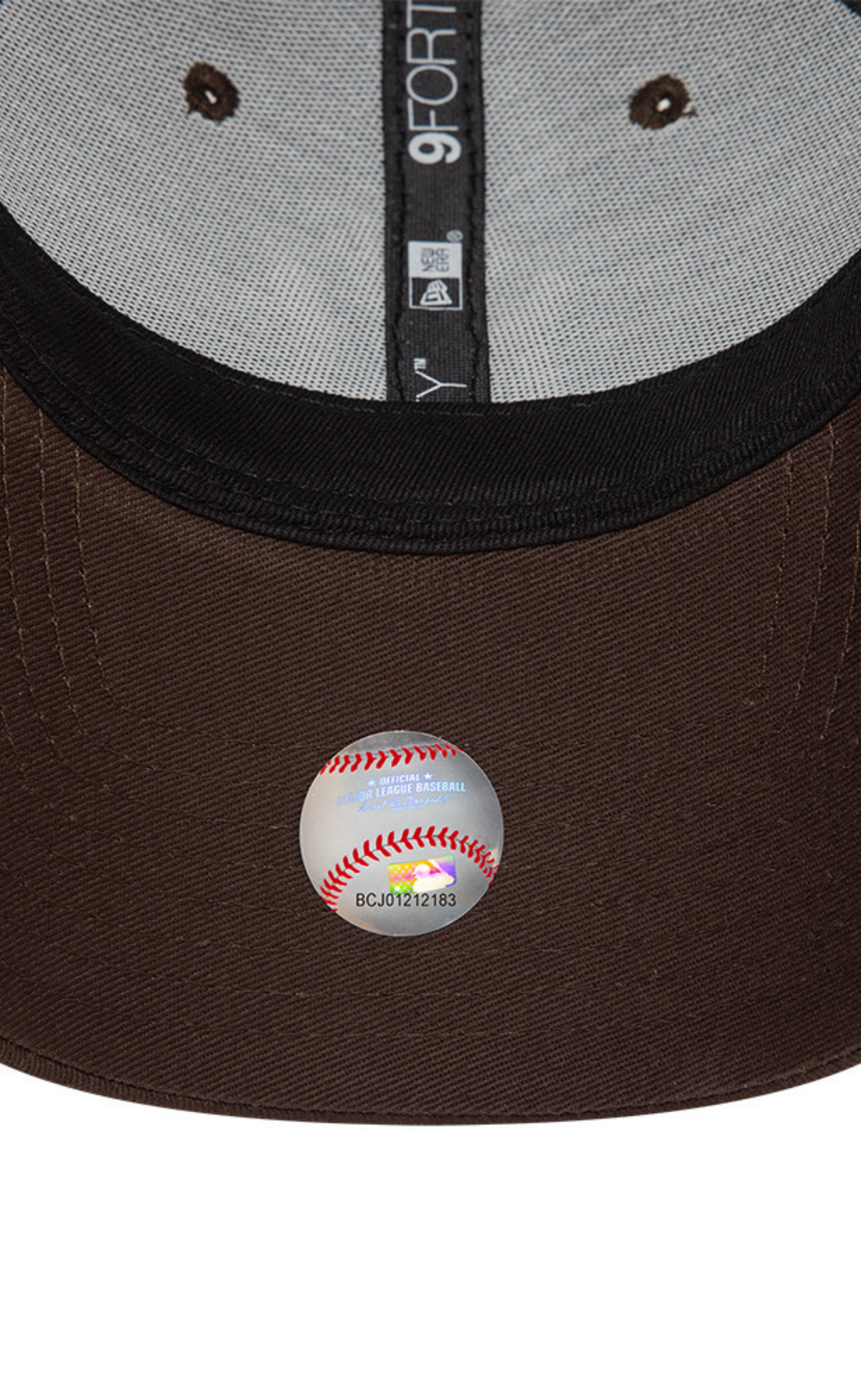 NEW YORK YANKEES LEAGUE ESSENTIAL 9FORTY BROWN HAT