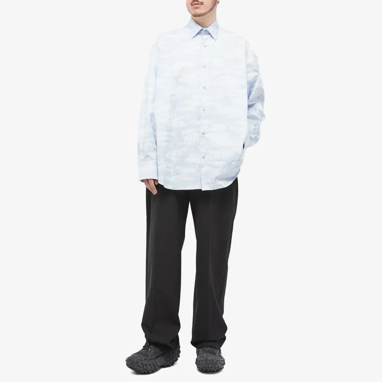 STAMPED LOGO SHIRT BABY BLUE WHITE