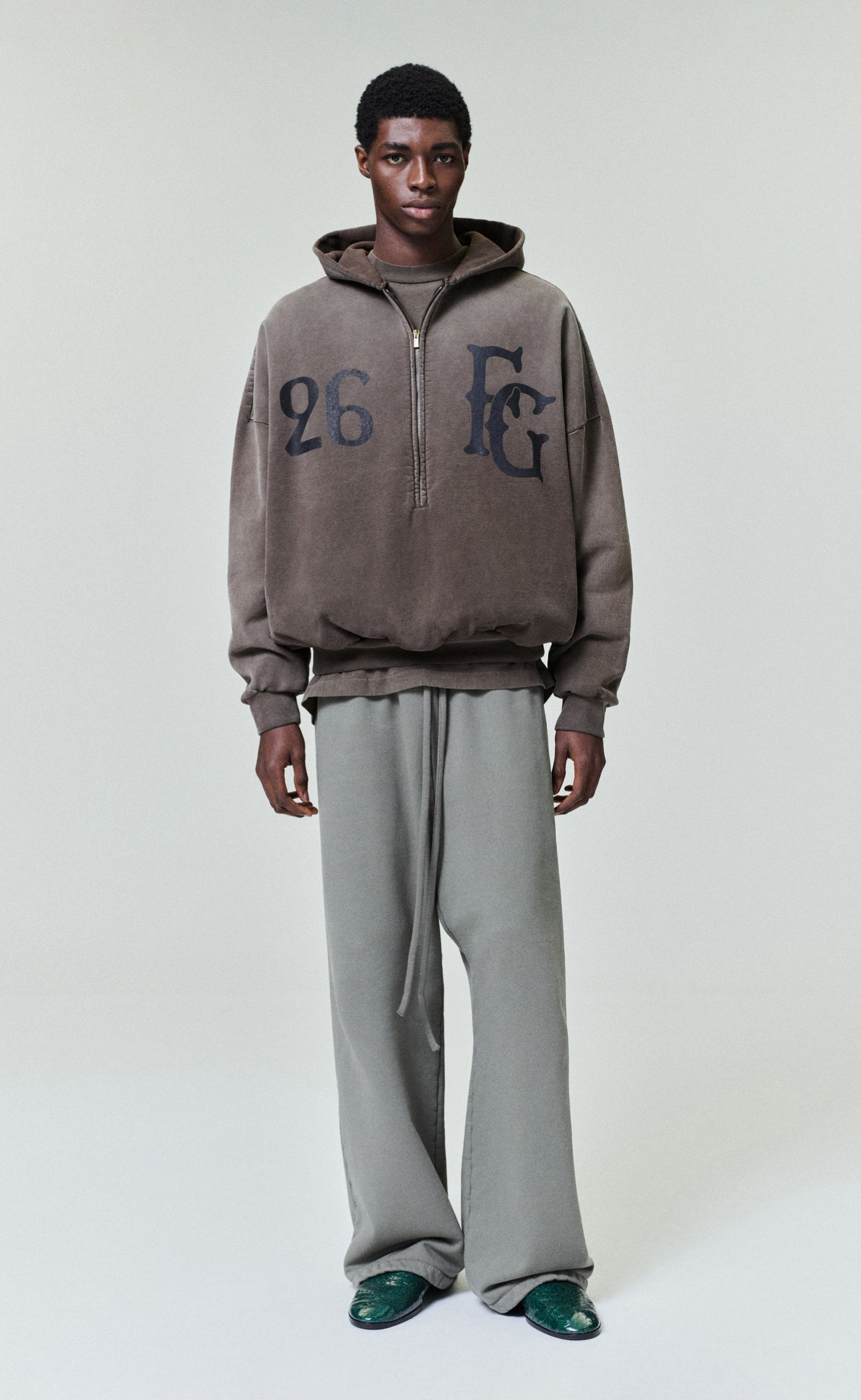 BASEBALL CLUB HALF ZIP FADED BROWN HOODIE