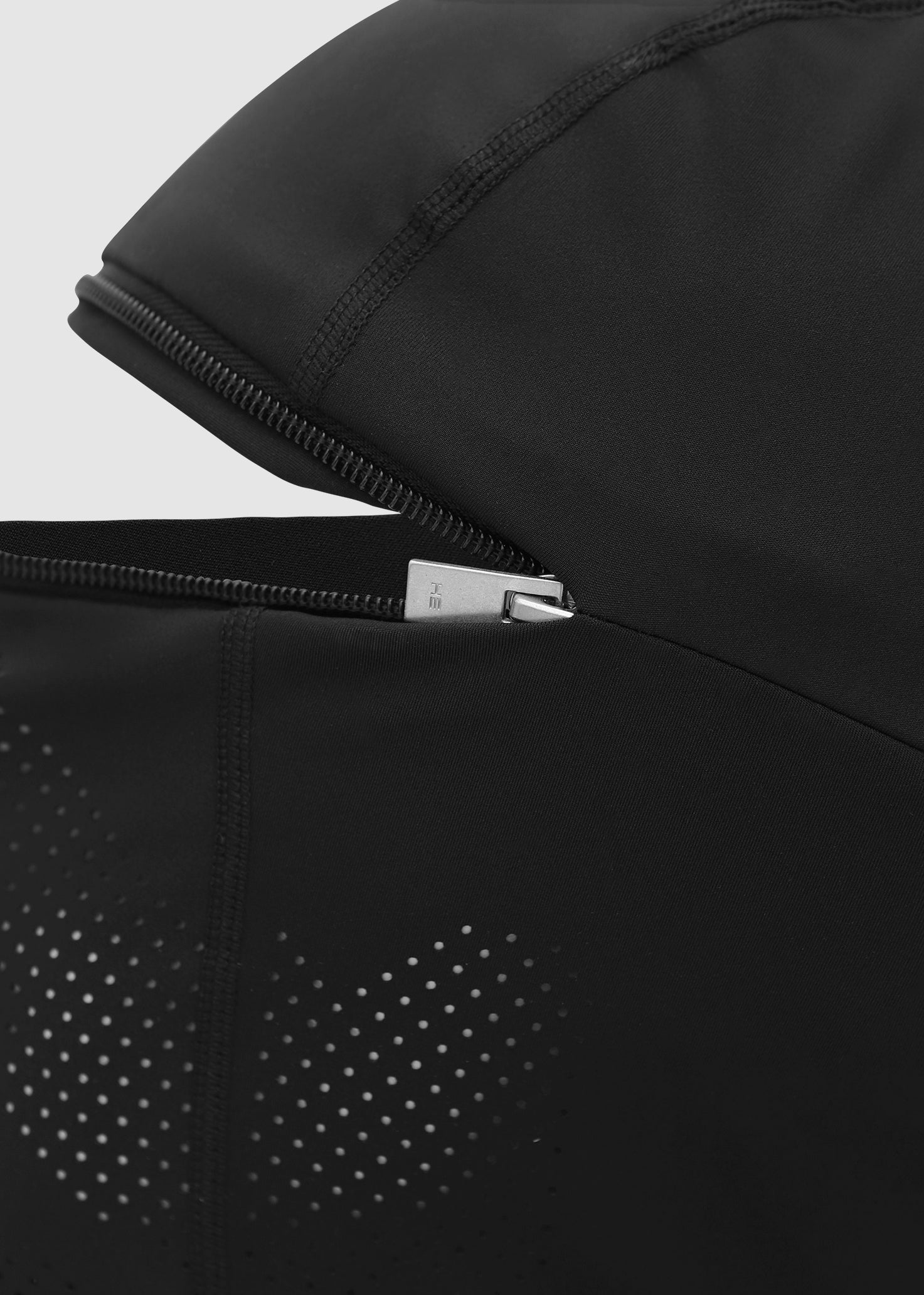 VITAL BLACK BALACLAVA