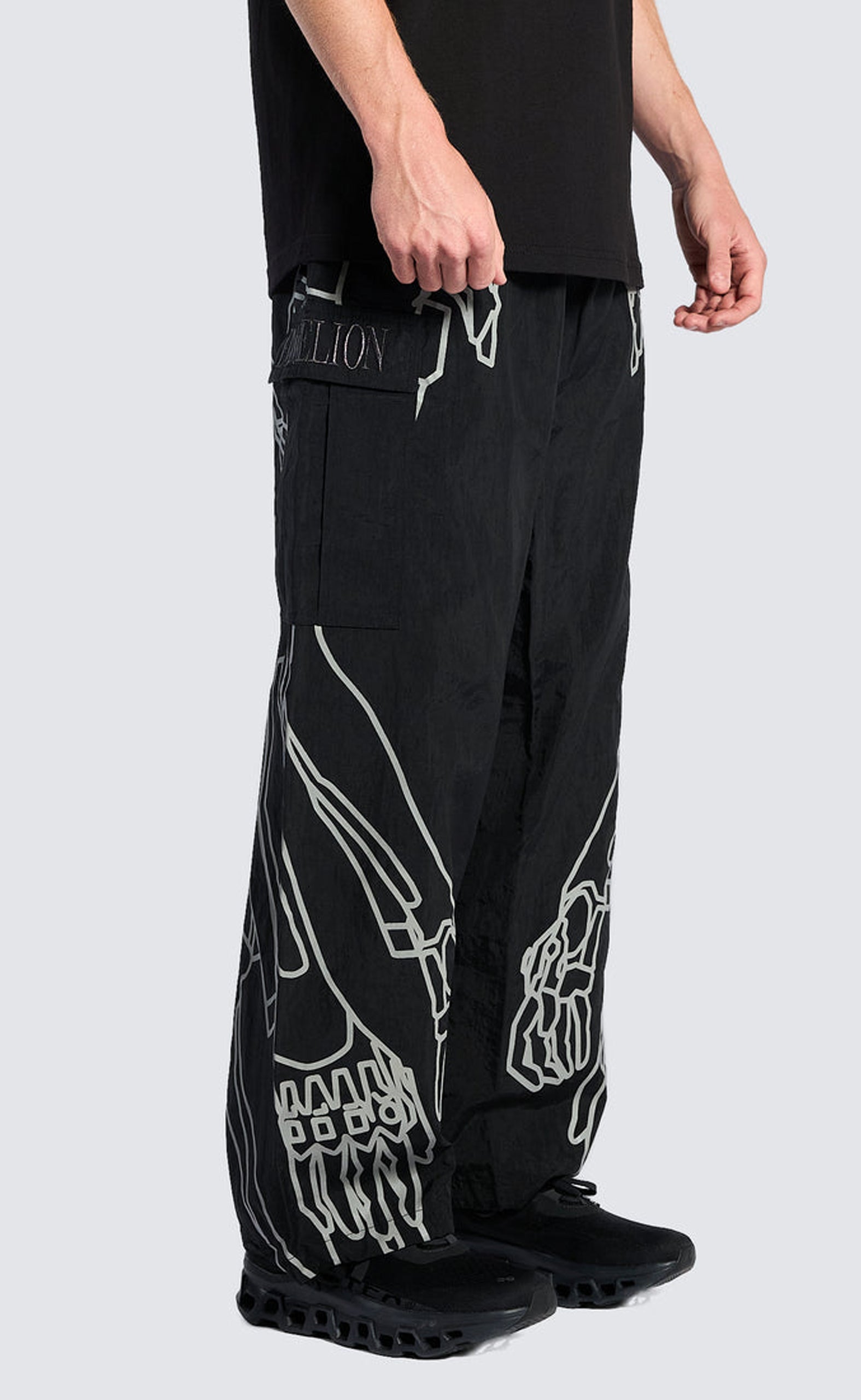 EVA-1 CARGO BLACK PANTS