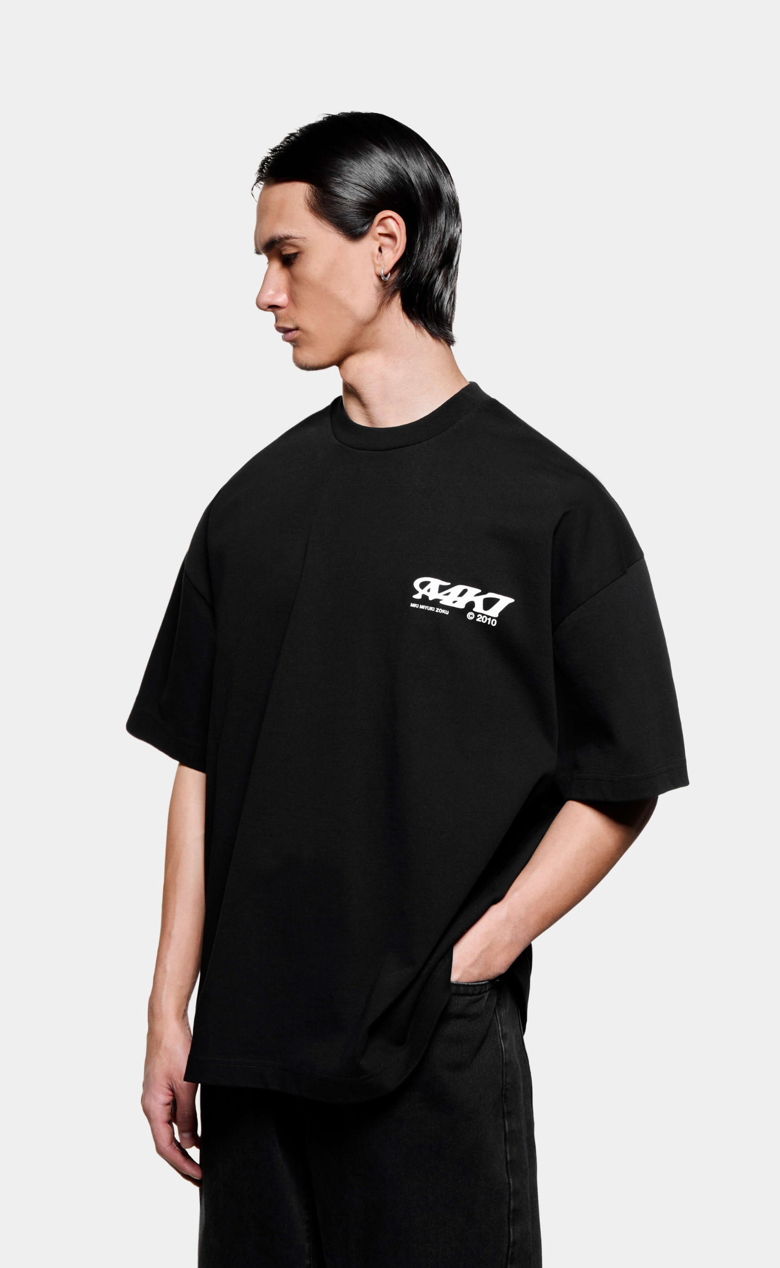 MKI STACK BLACK T-SHIRT