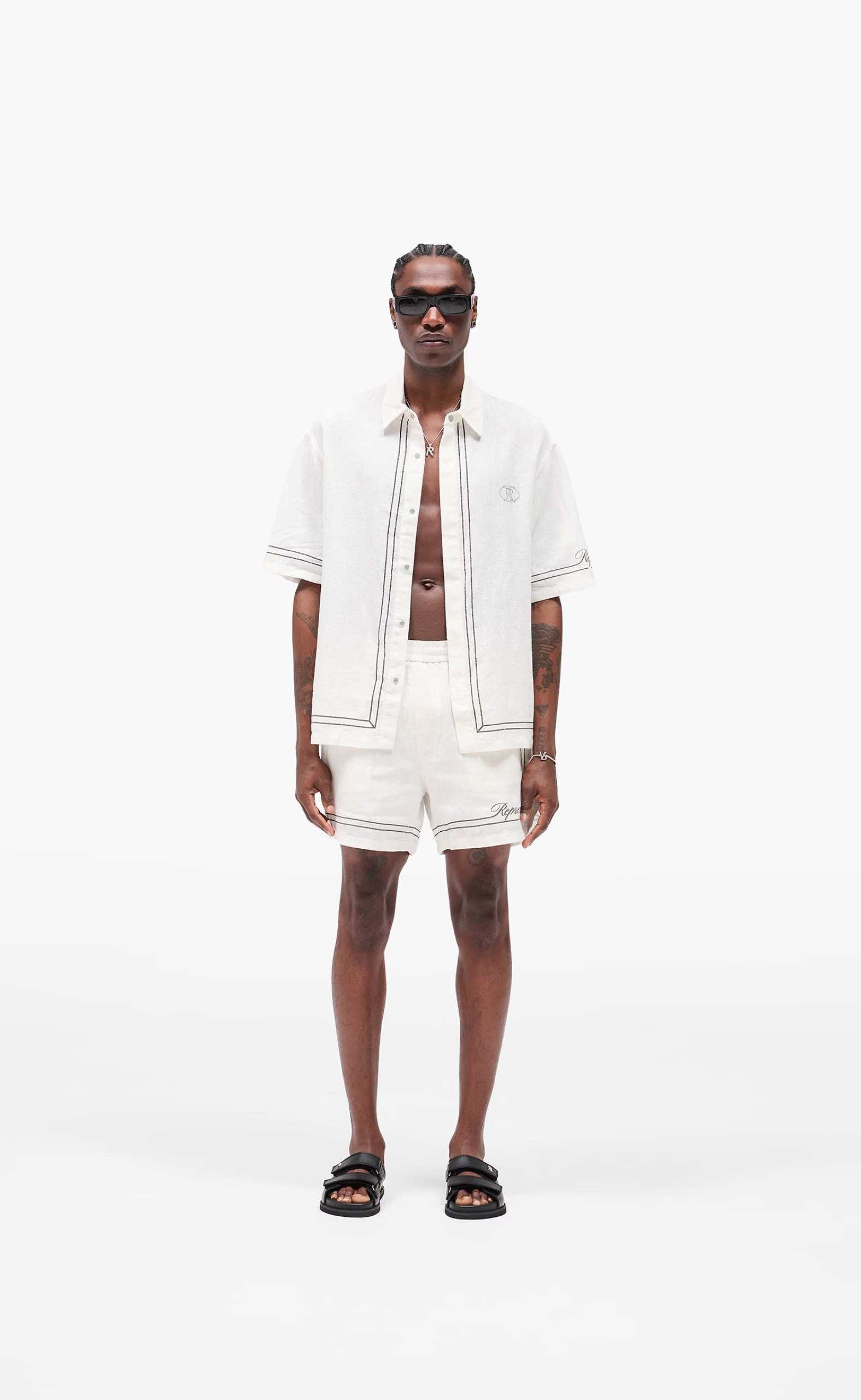 BORDER WHISPER WHITE SHORTS