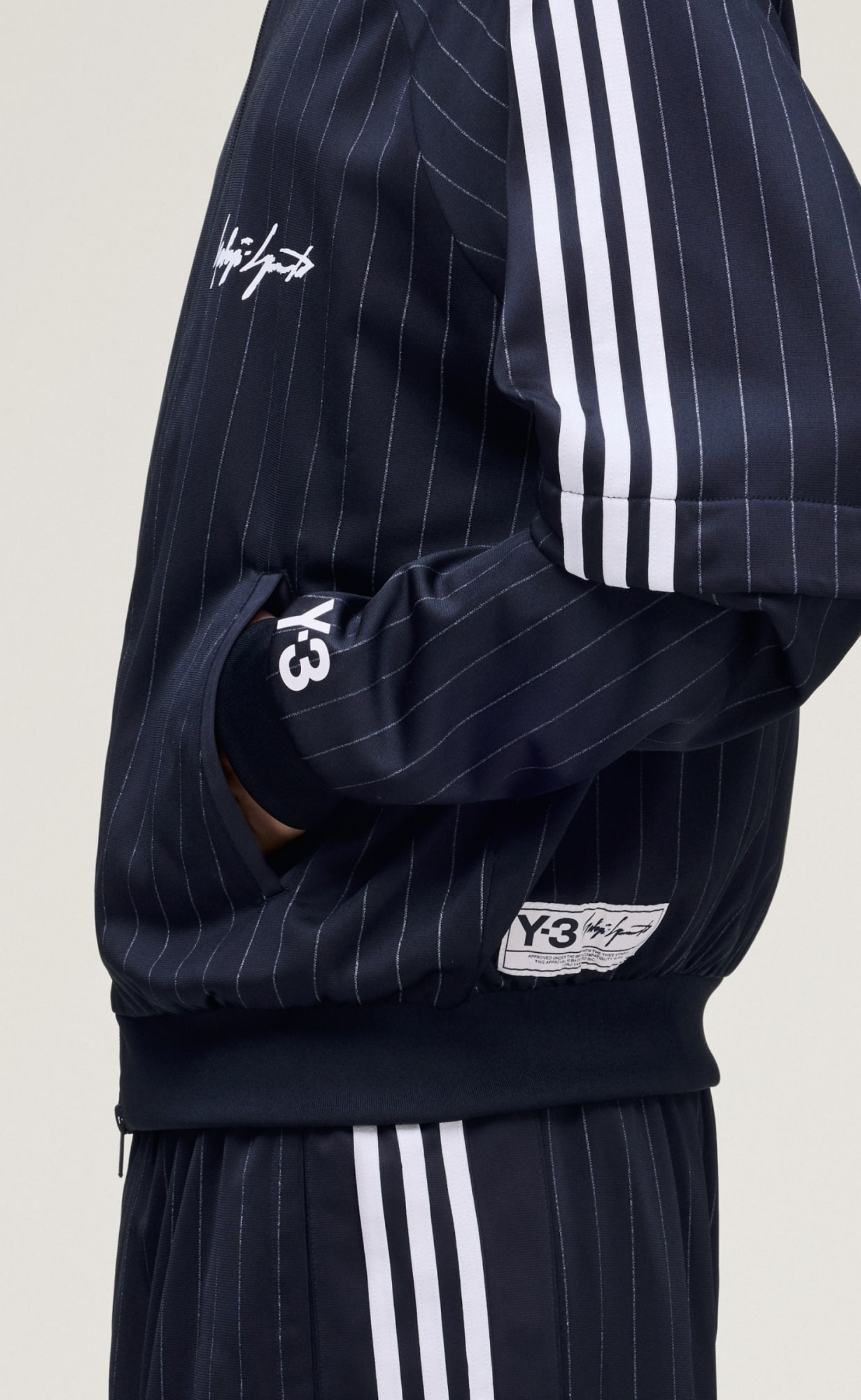 Y-3 BASKETBALL BLACK TRACK JACKET