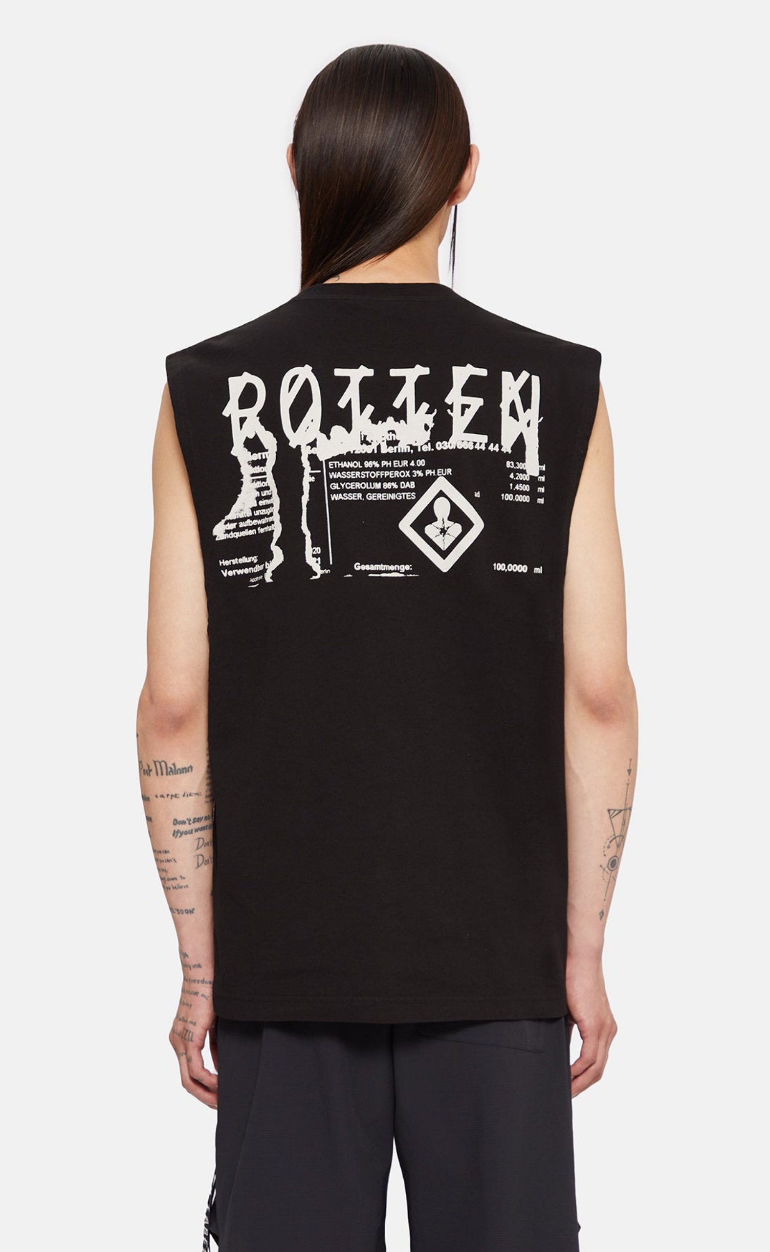 CRUEL SLEEVELESS BLACK T-SHIRT