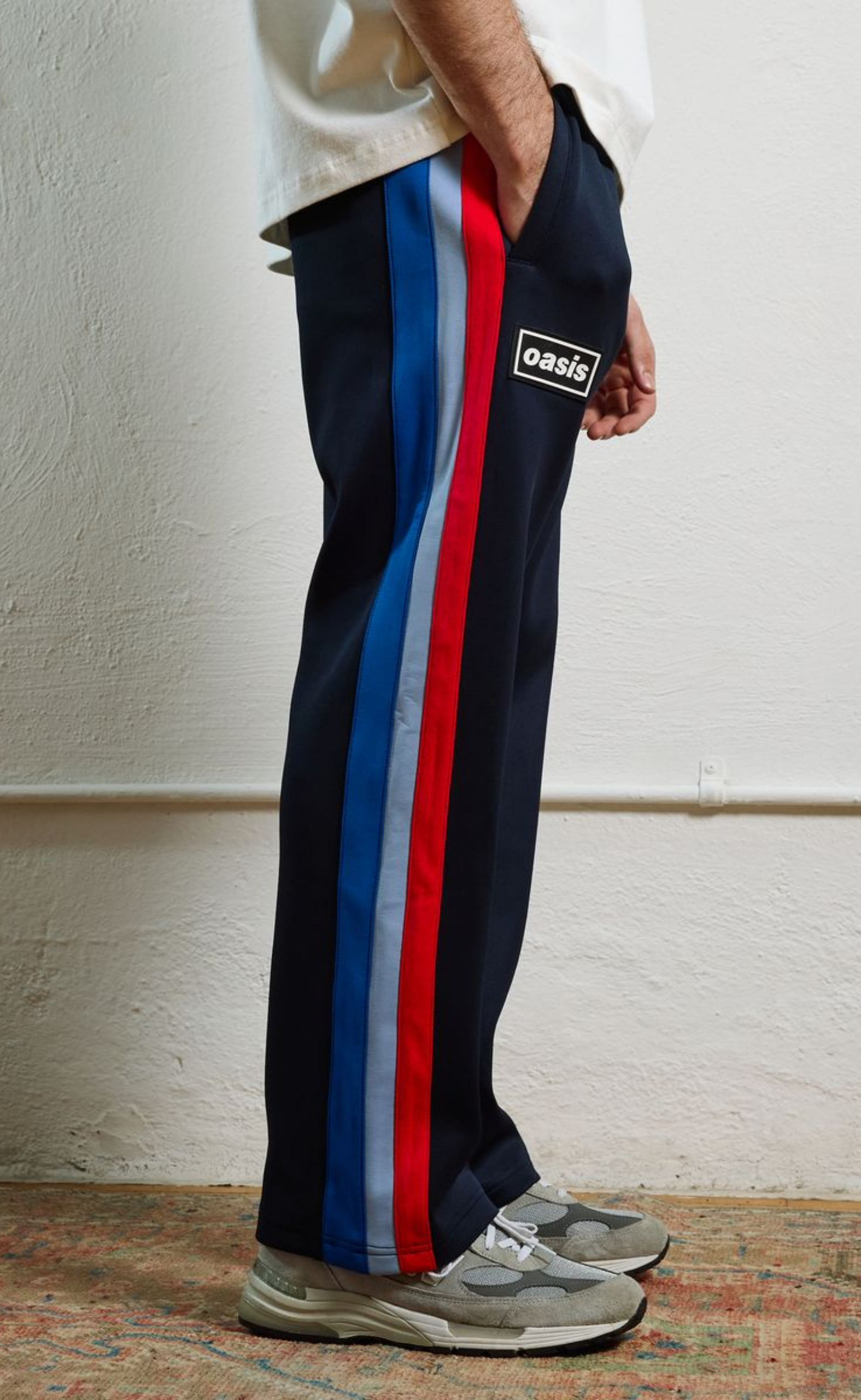 FOREVER NAVY TRACK PANTS