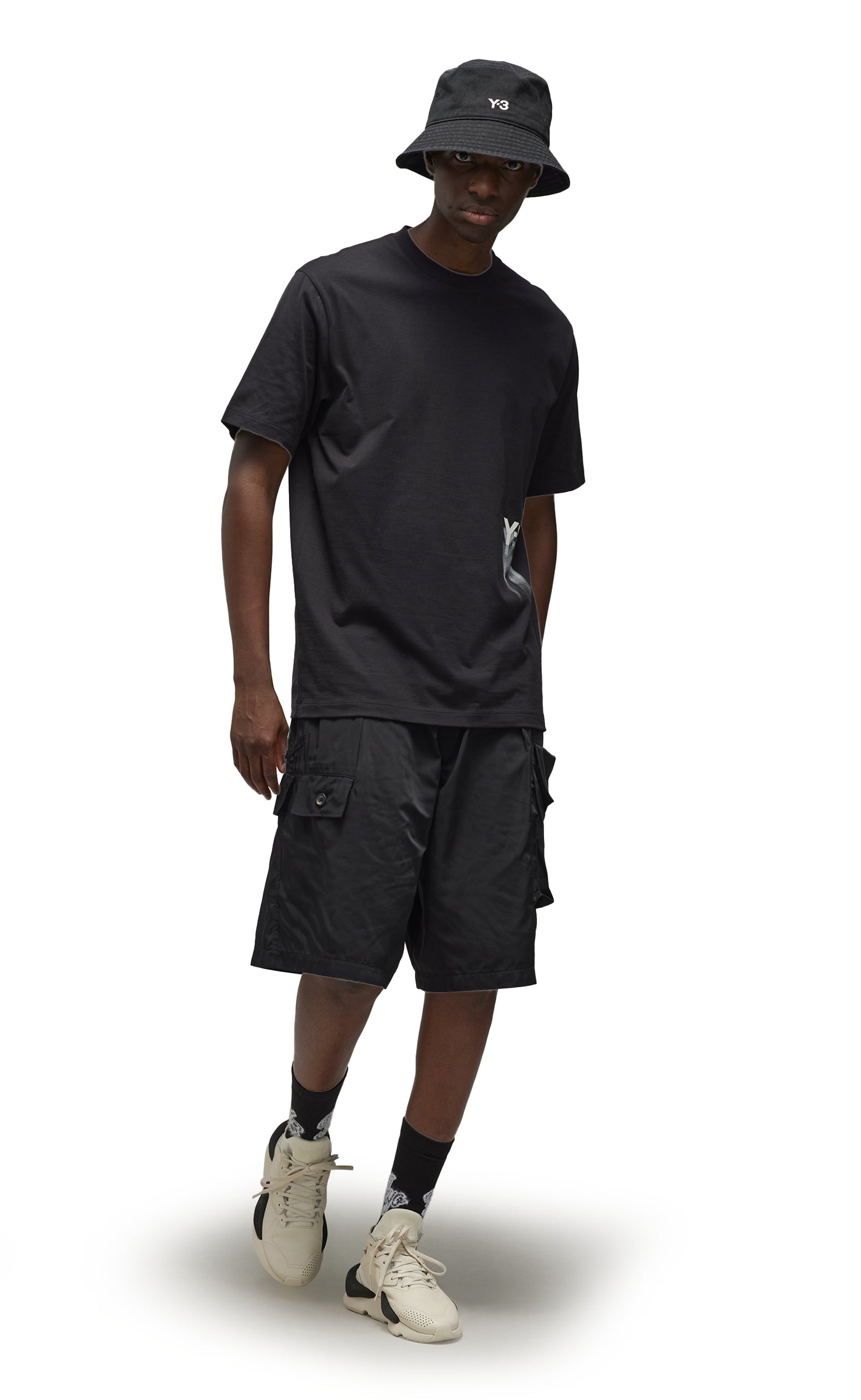 GFX BLACK T-SHIRT