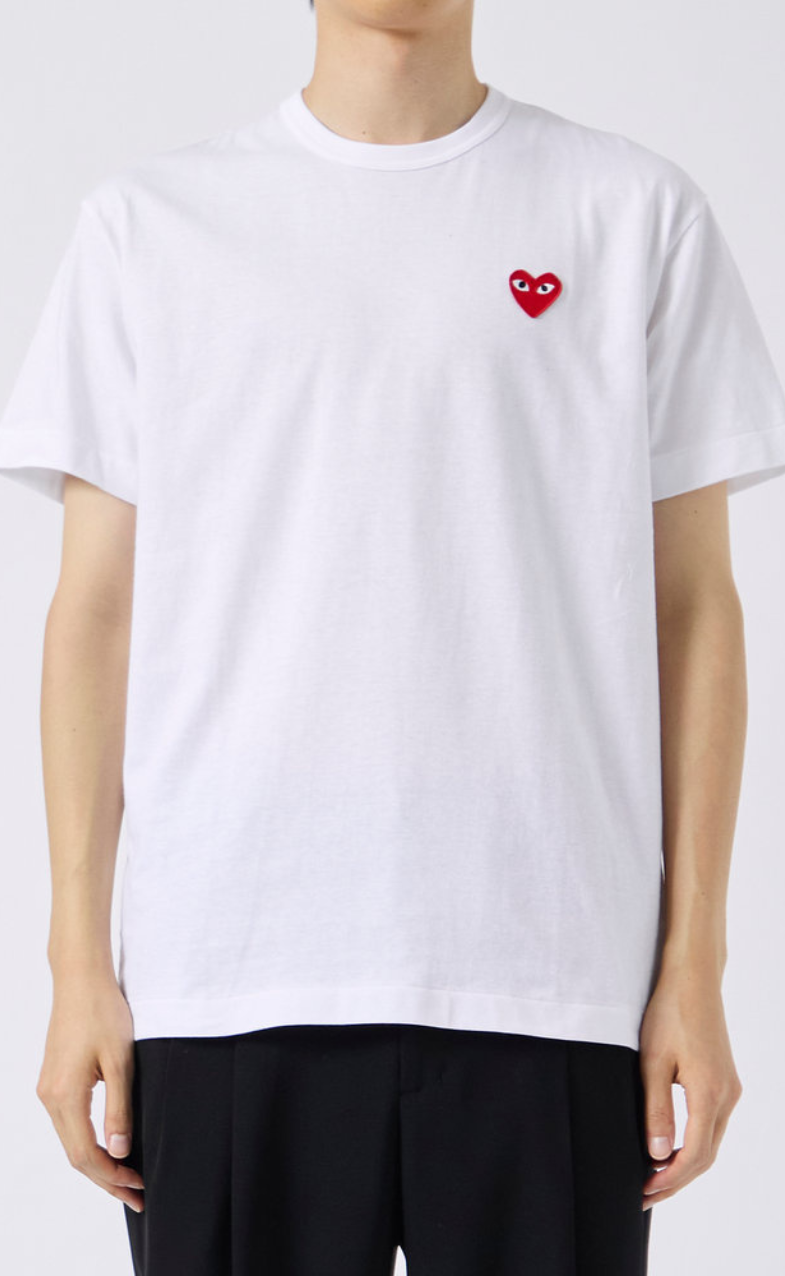 EMBROIDERED HART WHITE T-SHIRT