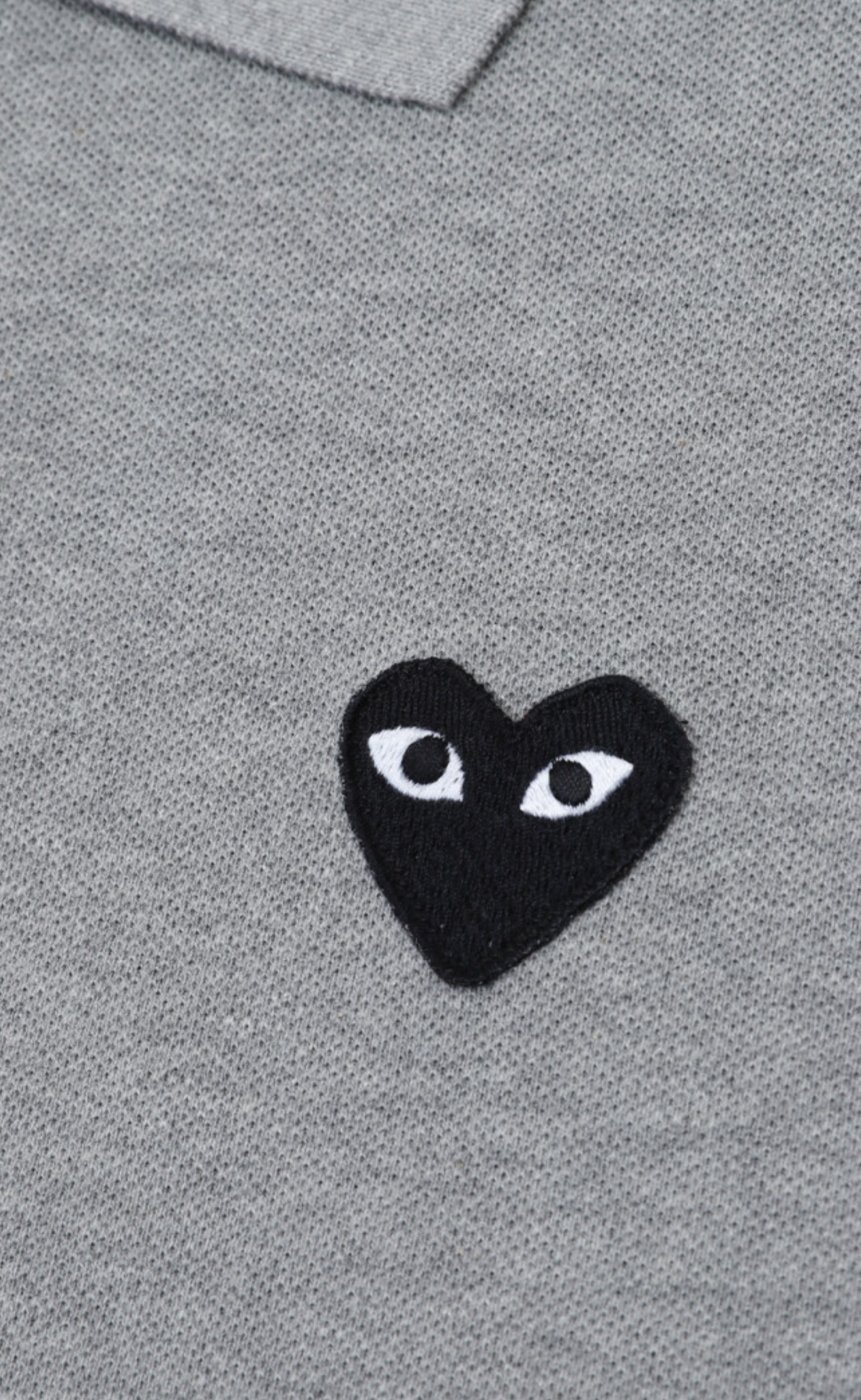 MEN POLO WITH BLACK HEART GREY T-SHIRT