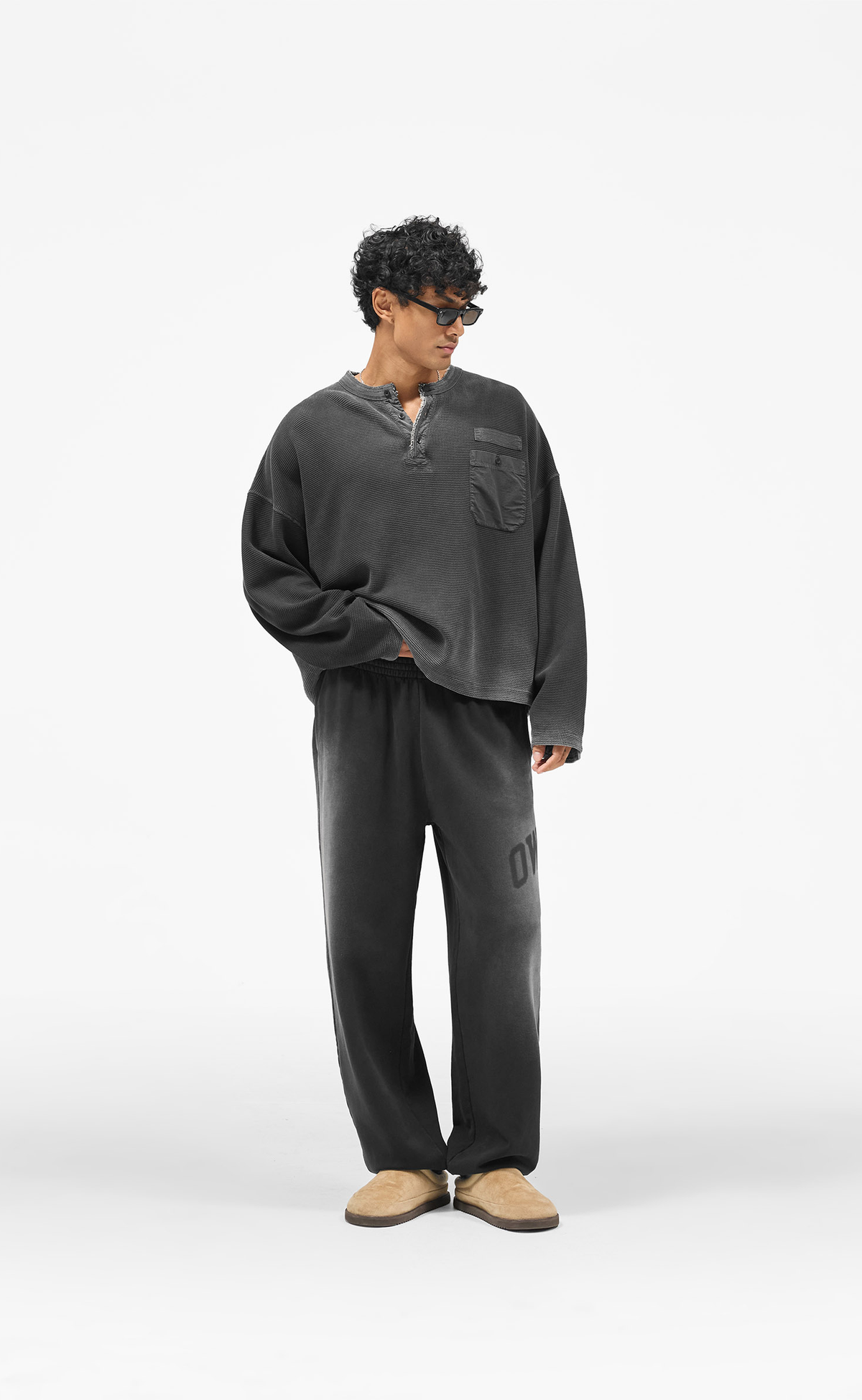 OWNERS VINTAGE BLACK SWEATPANTS