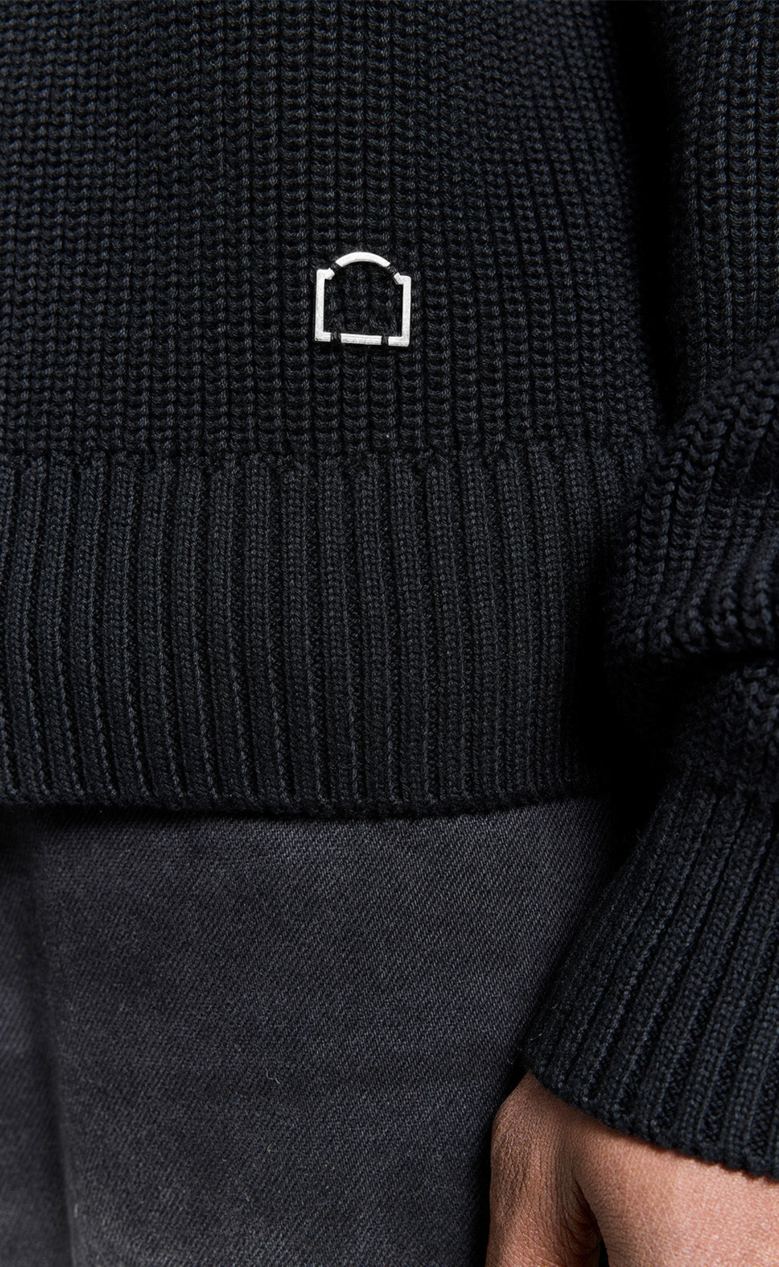 CREATIVE DEPT KNIT BLACK SWEATER