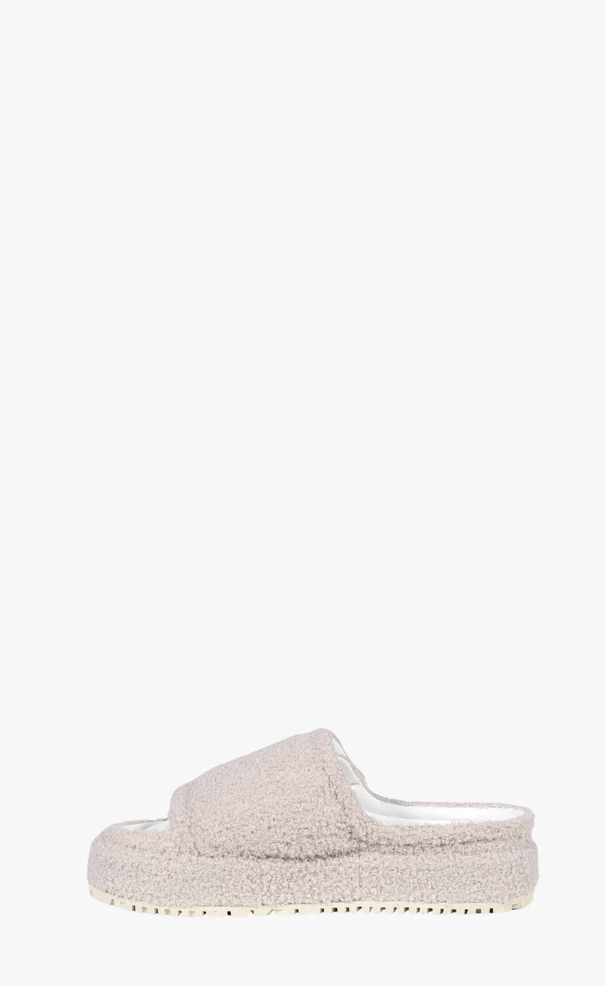 SANDAL BEIGE SLIPPERS