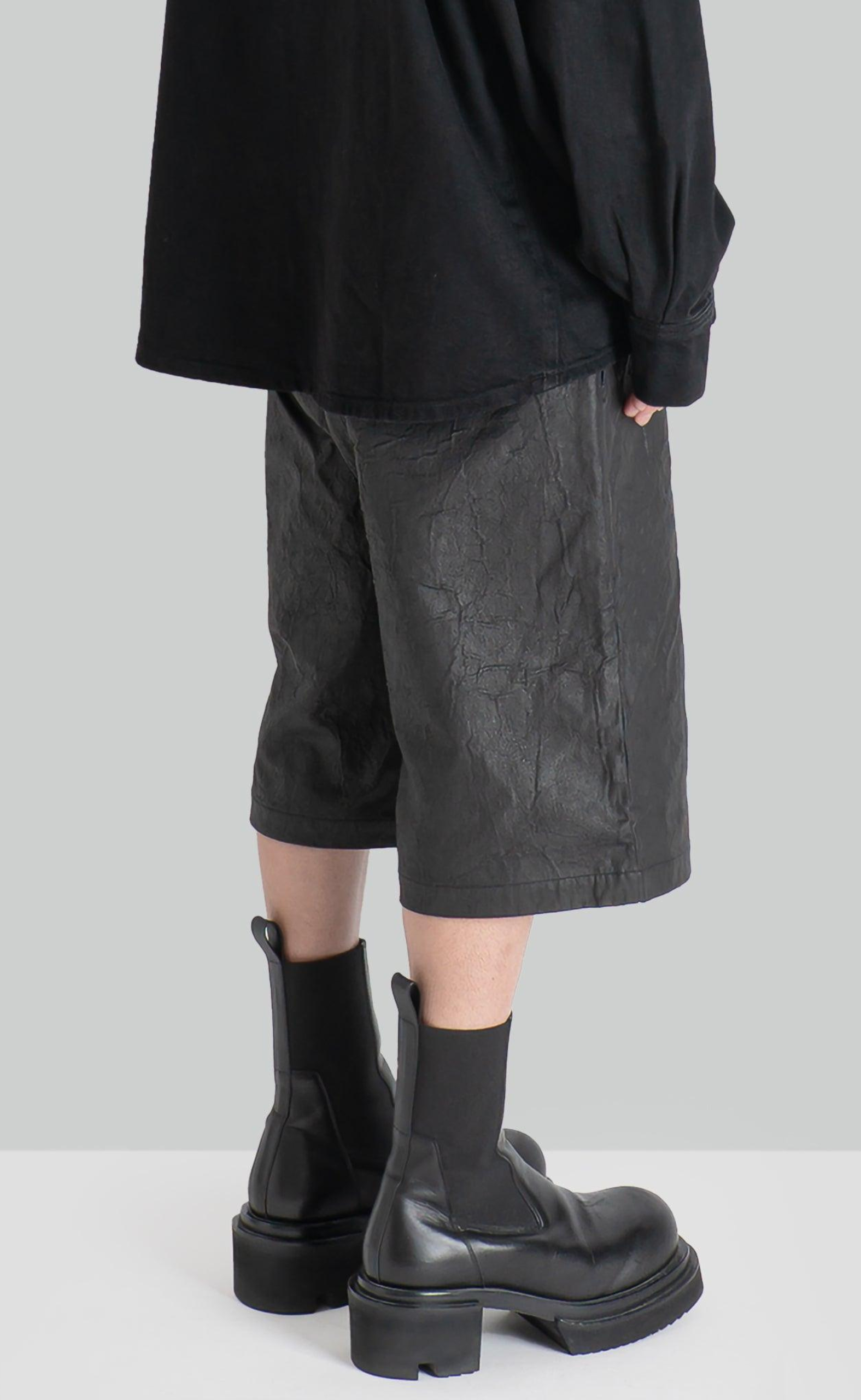 ARMADA BLACK SHORTS