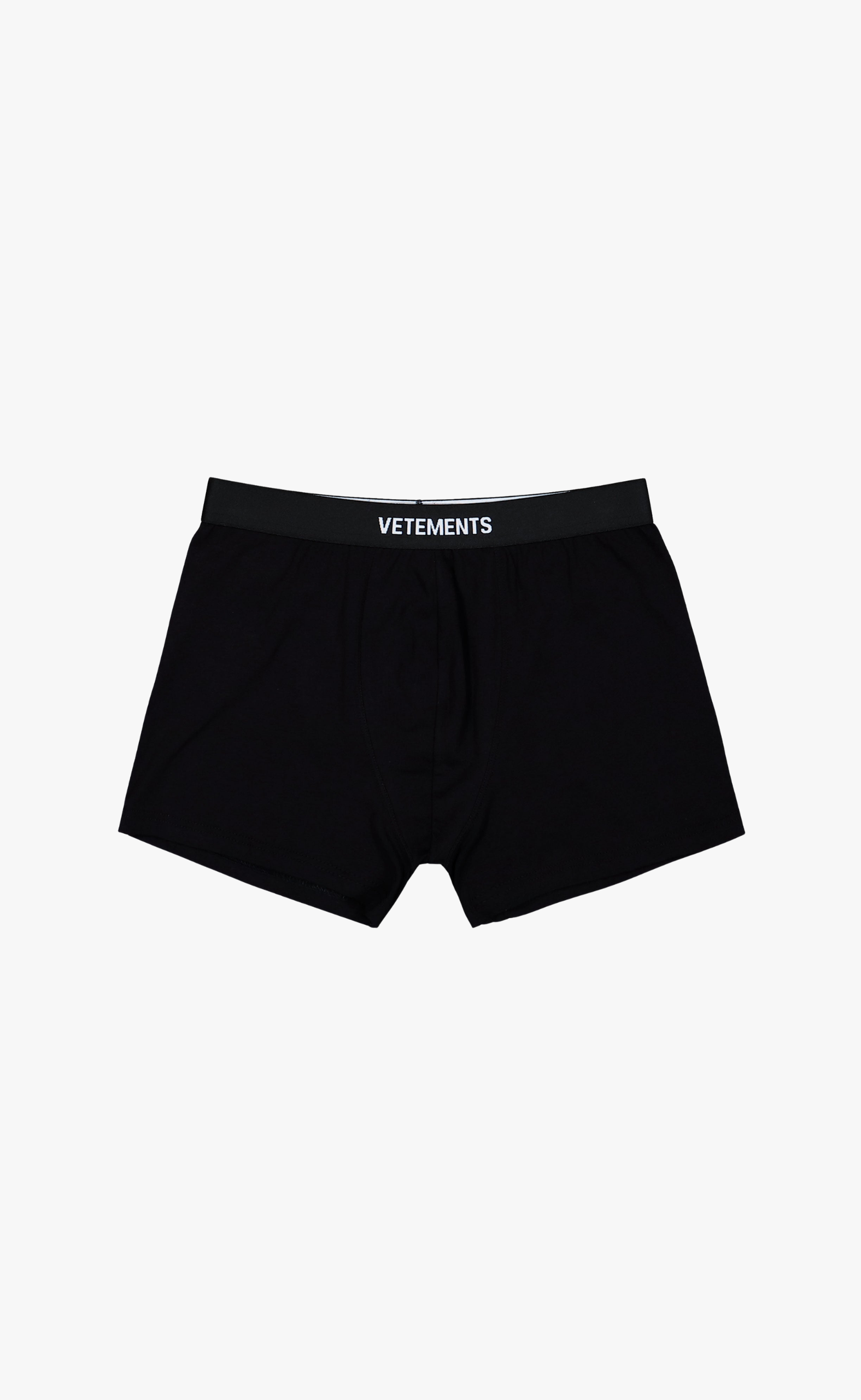 VETEMENTS WHITE LOGO BLACK BOXERS