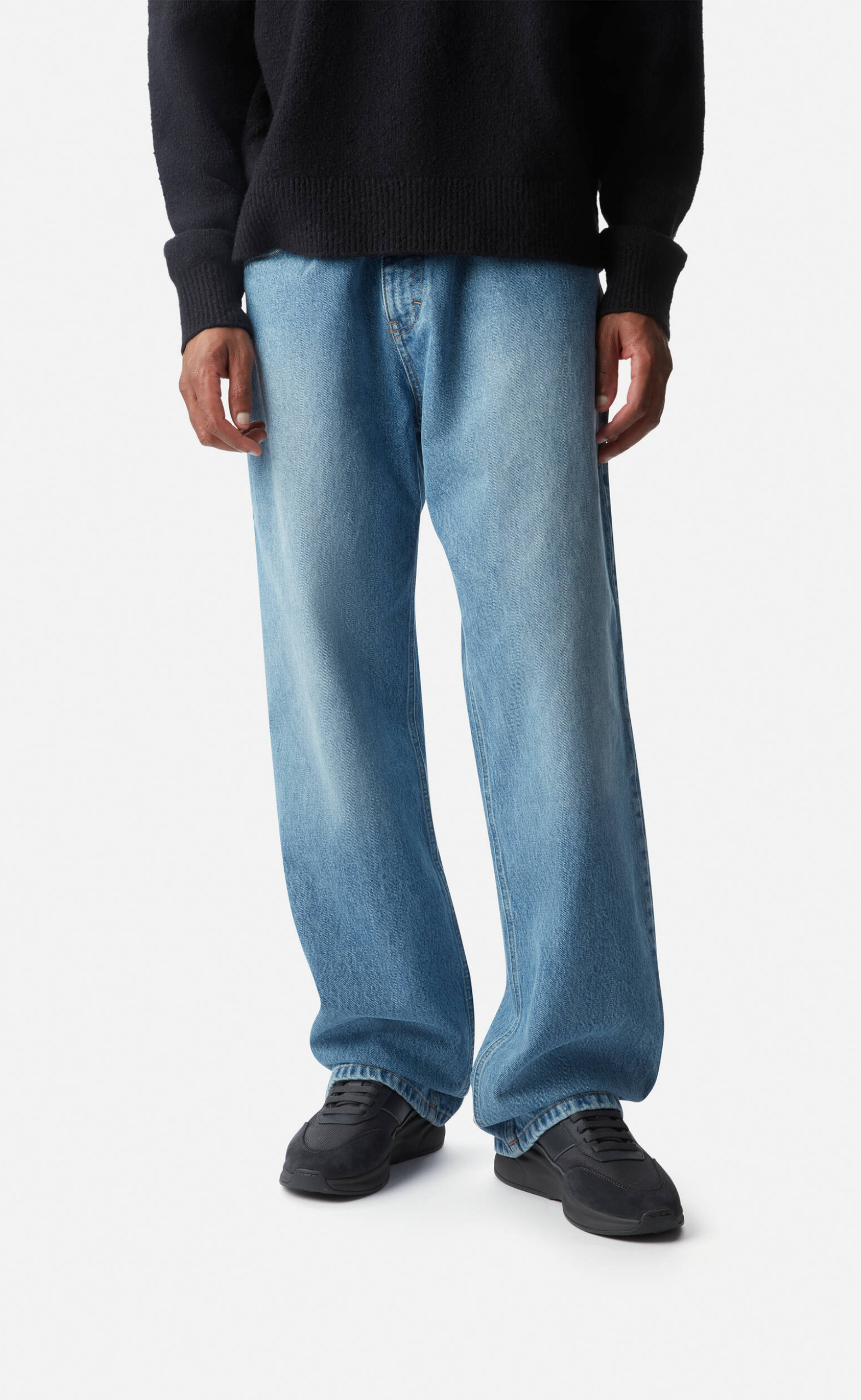 GENESIS NEO RUNNER BLACK BLACK SNEAKER