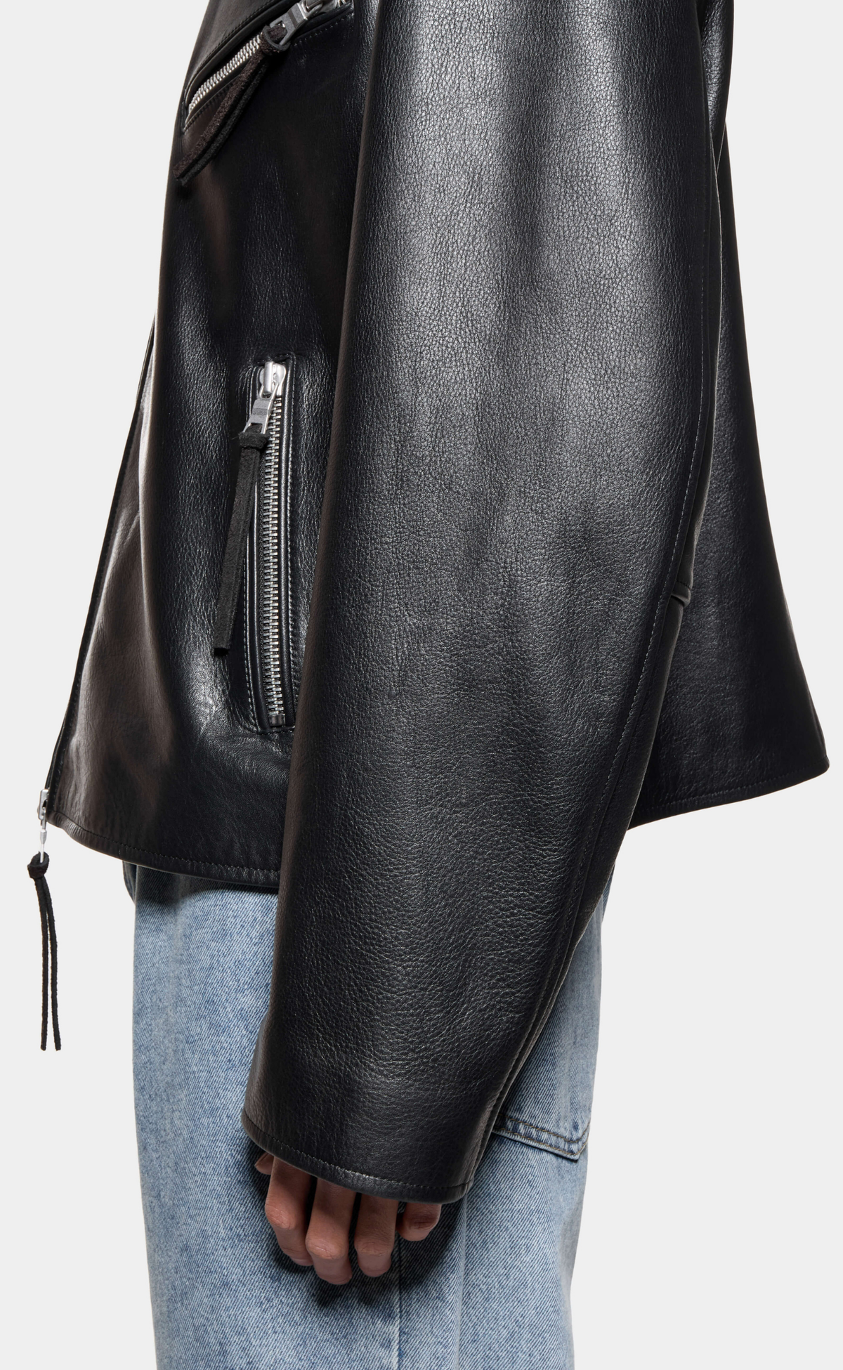 CROPPED LEATHER RACER BLACK JACKET