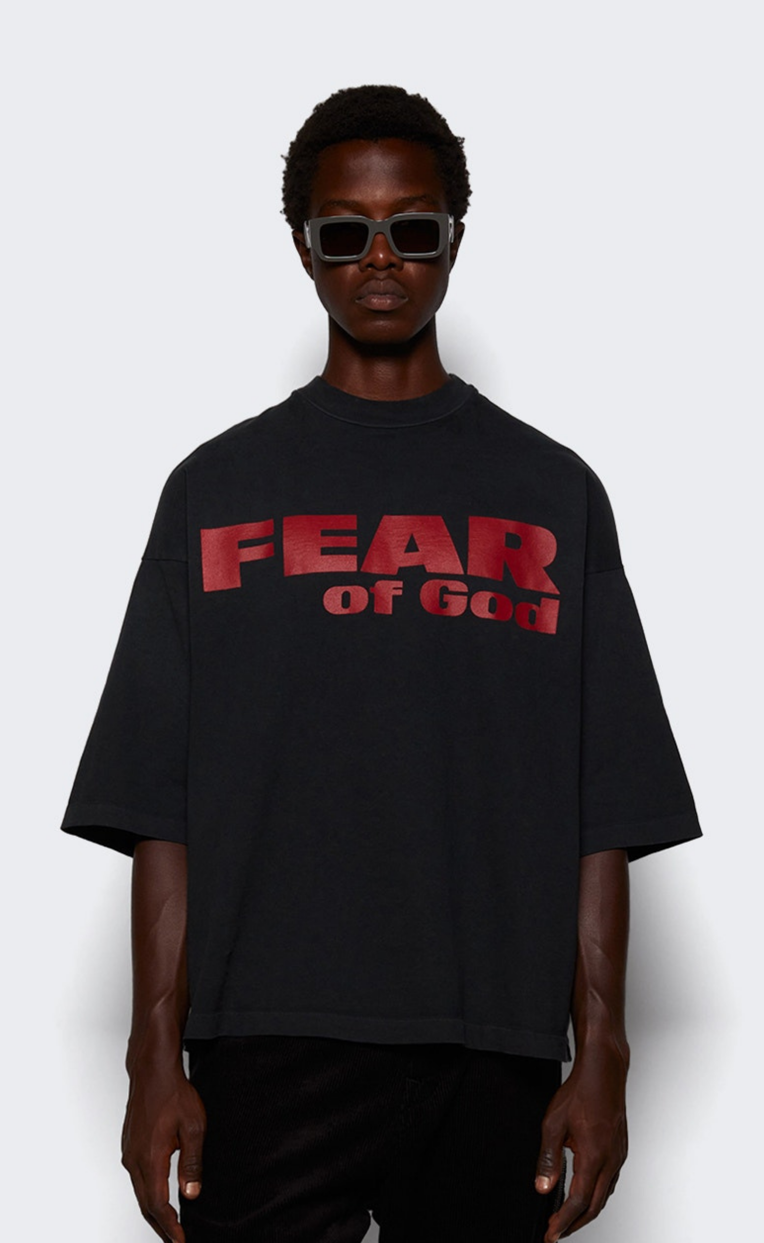 RELAXED FEAR IS GONE BLACK T-SHIRT