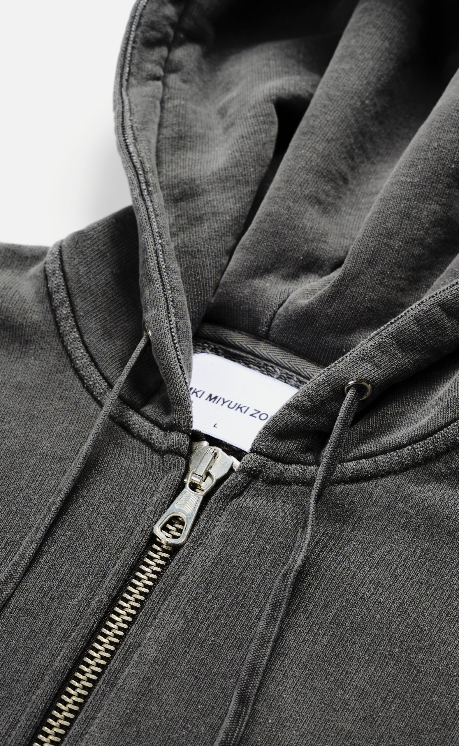 UNIFORM ZIP PIGMENT BLACK HOODIE