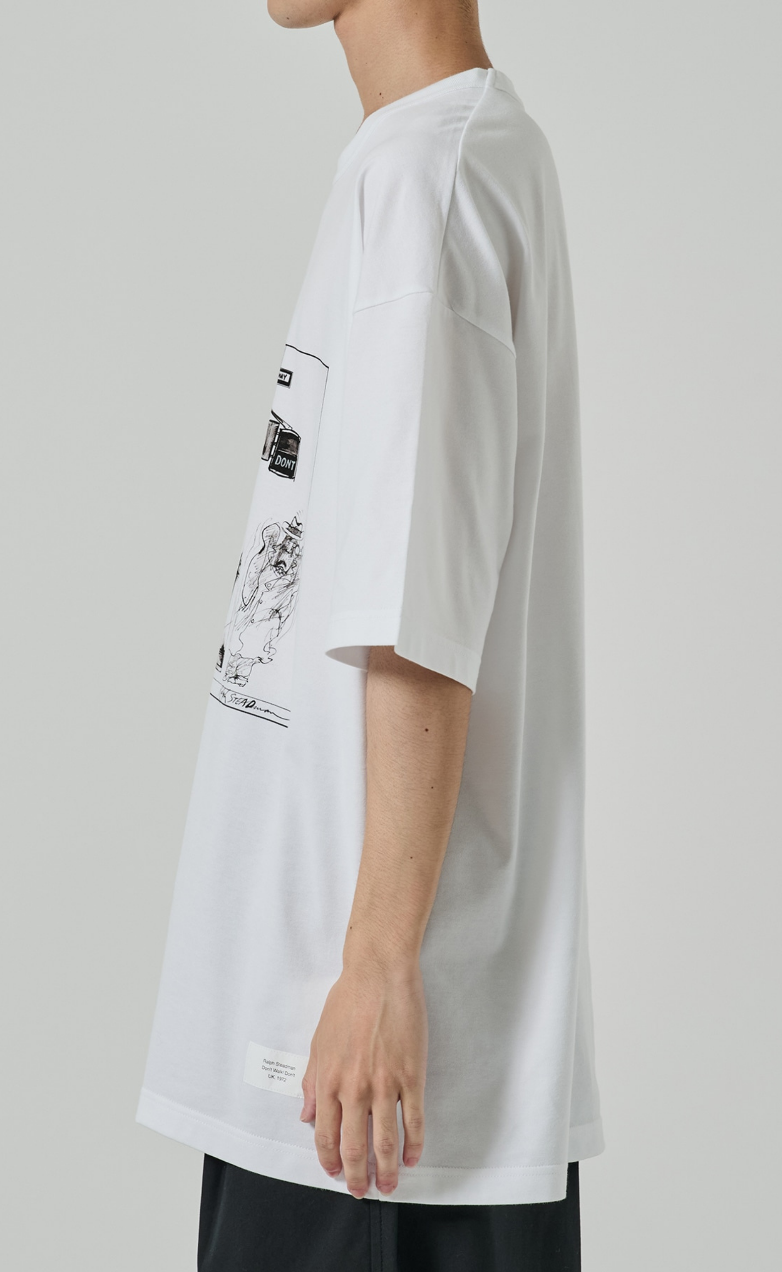 ARTWORK PRINT WHITE T-SHIRT