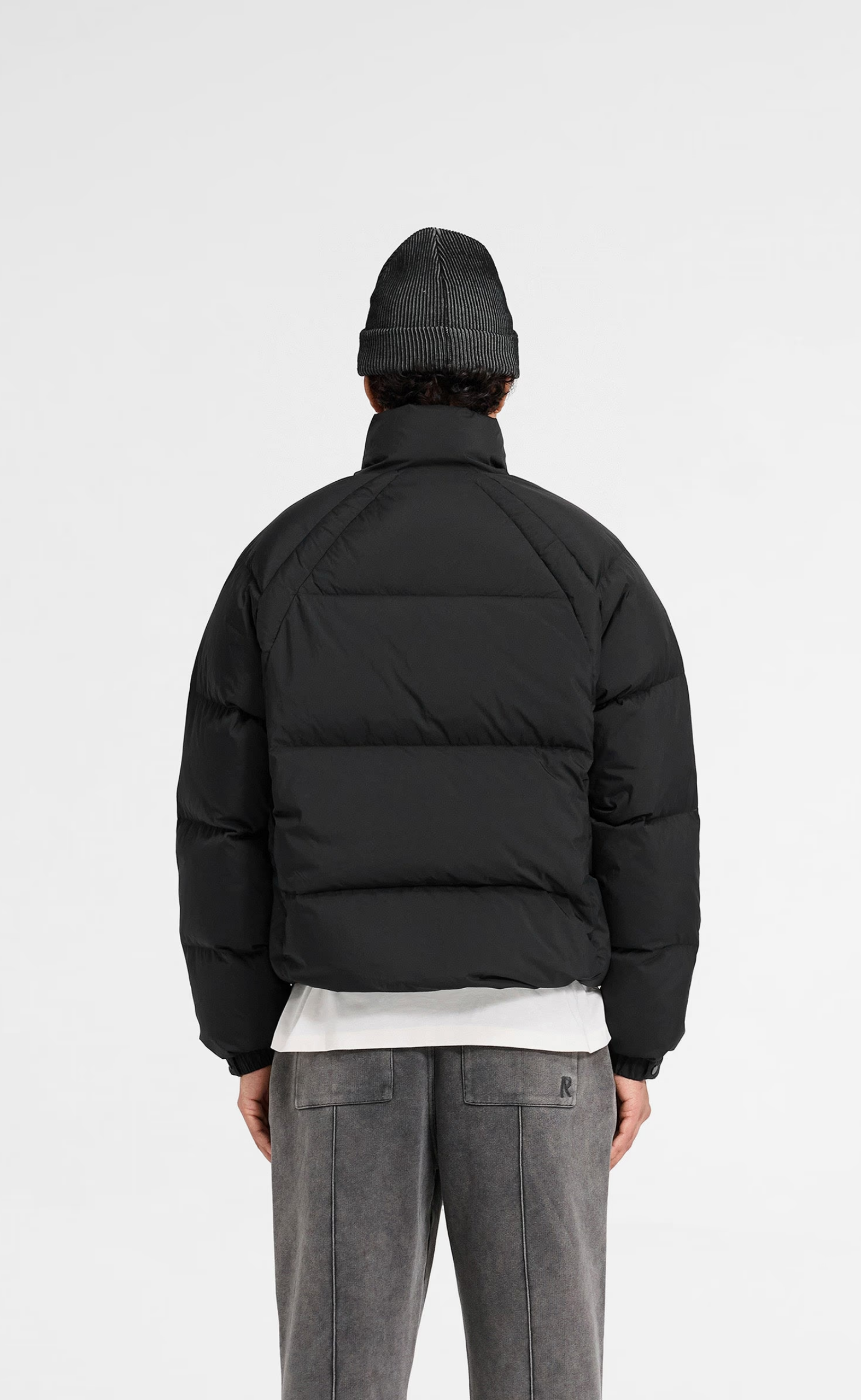 FUNNEL NECK PUFFER BLACK JACKET