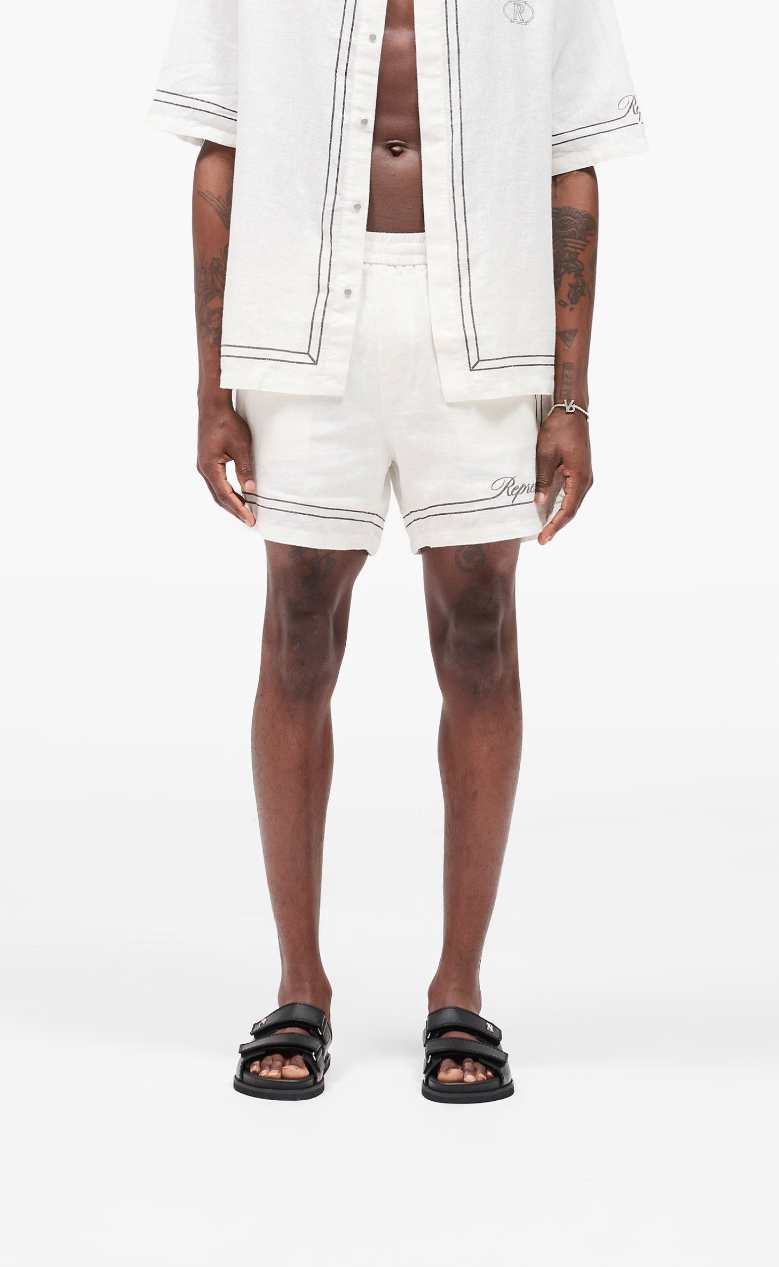 BORDER WHISPER WHITE SHORTS