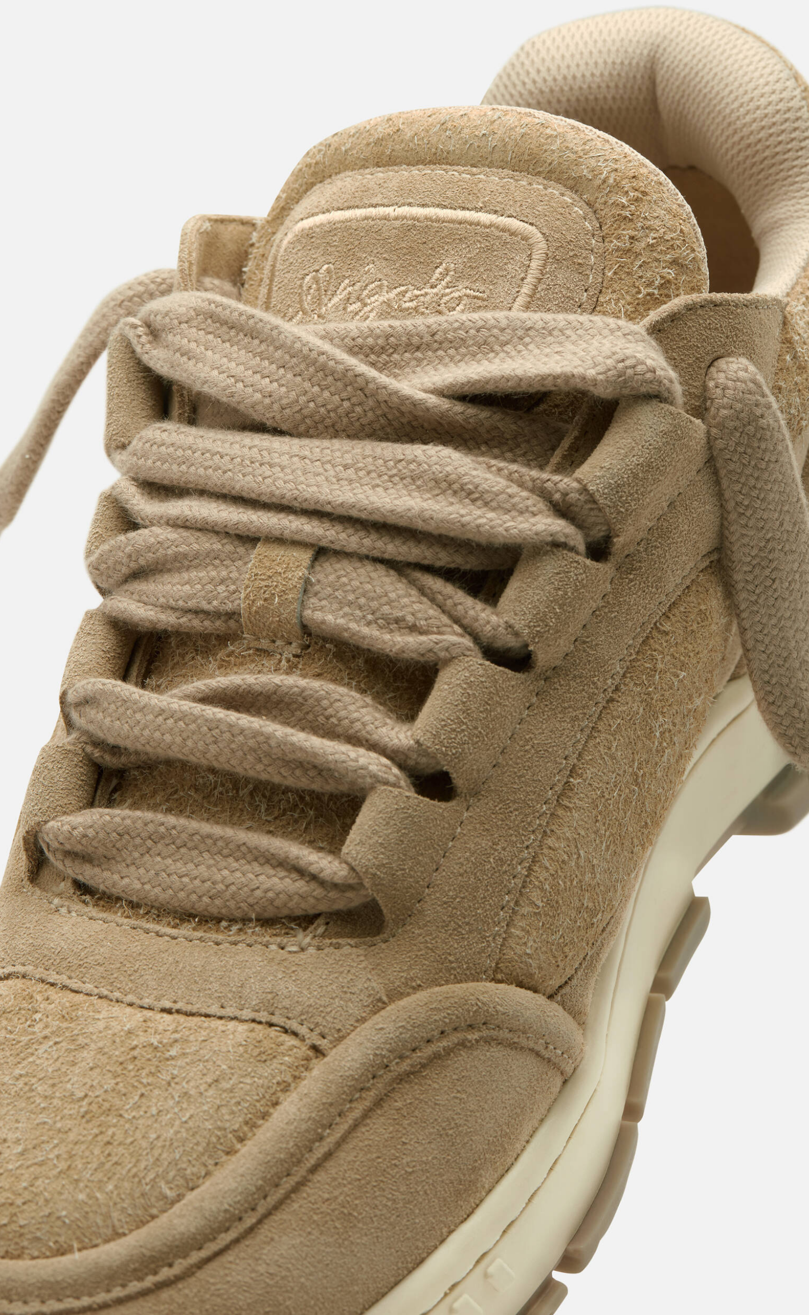 AREA LOOP TAN WHITE SNEAKER