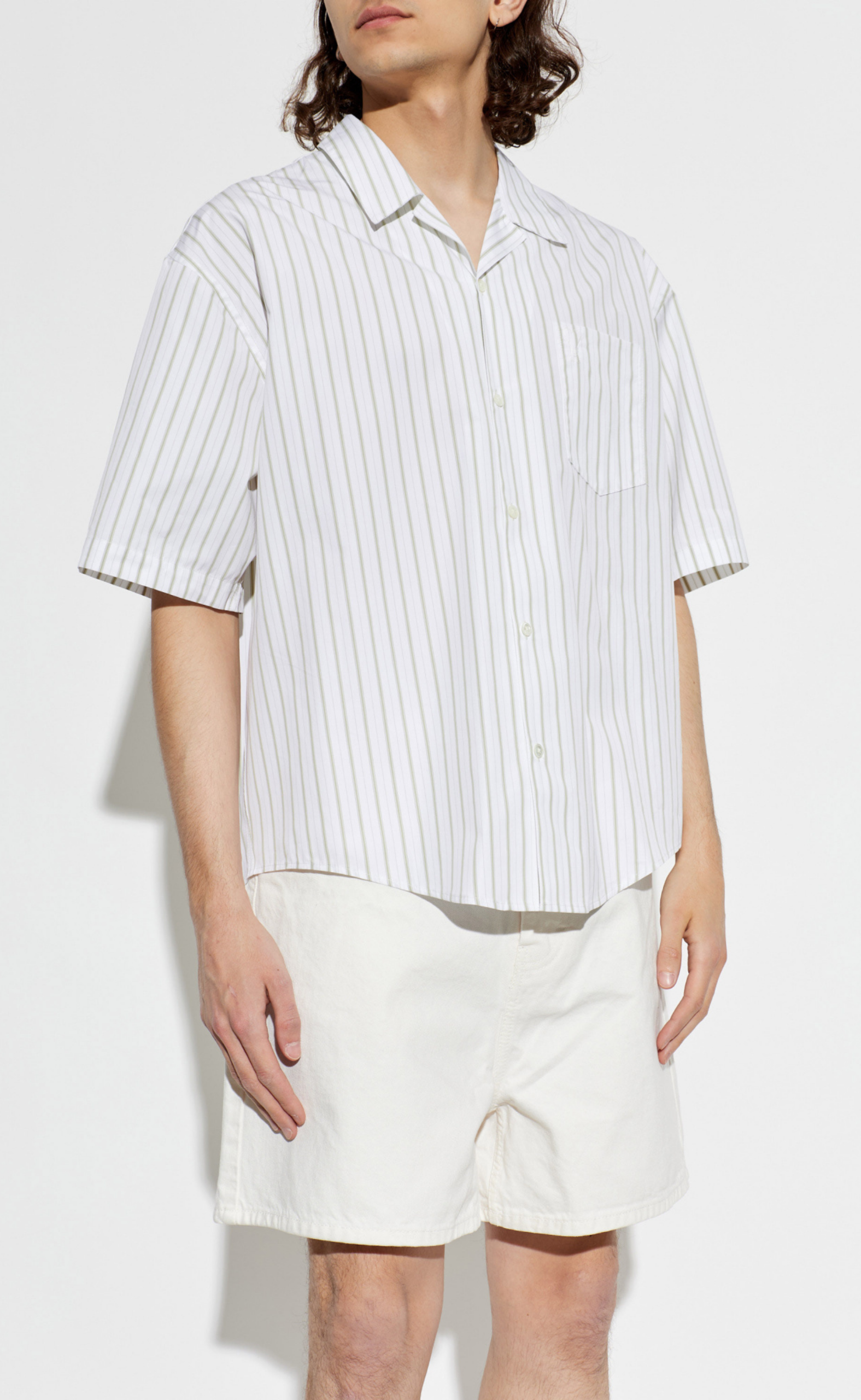 BOXY EMBROIDERED AMI DE COEUR SHORT SLEEVED WHITE SHIRT