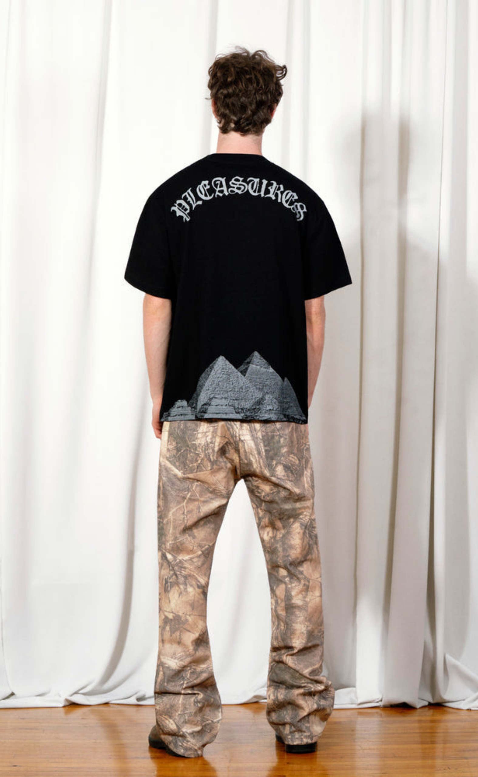 ELEVATION HEAVYWEIGHT BLACK T-SHIRT