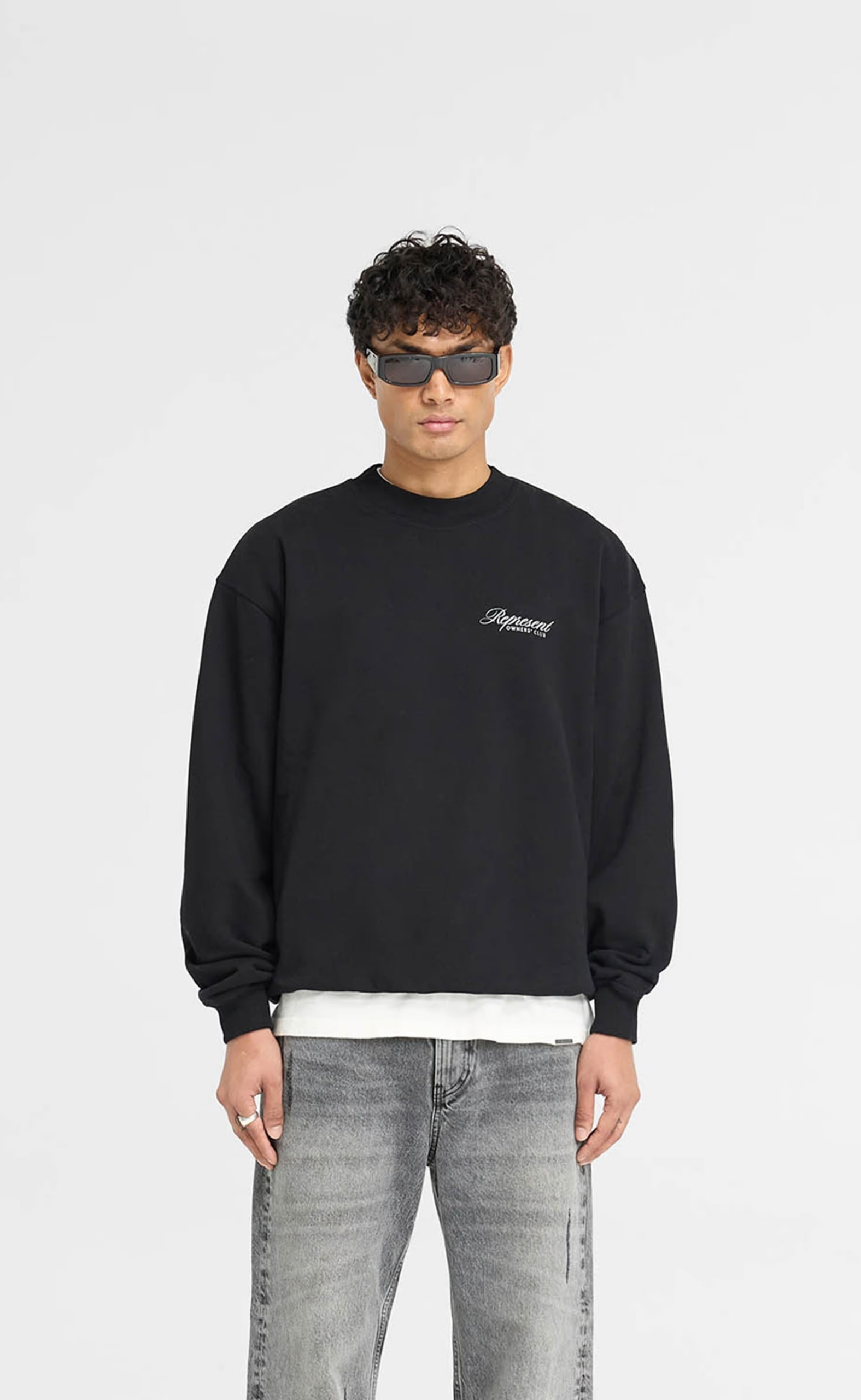 REPRESENT OWNERS CLUB SCRIPT BLACK CREWNECK