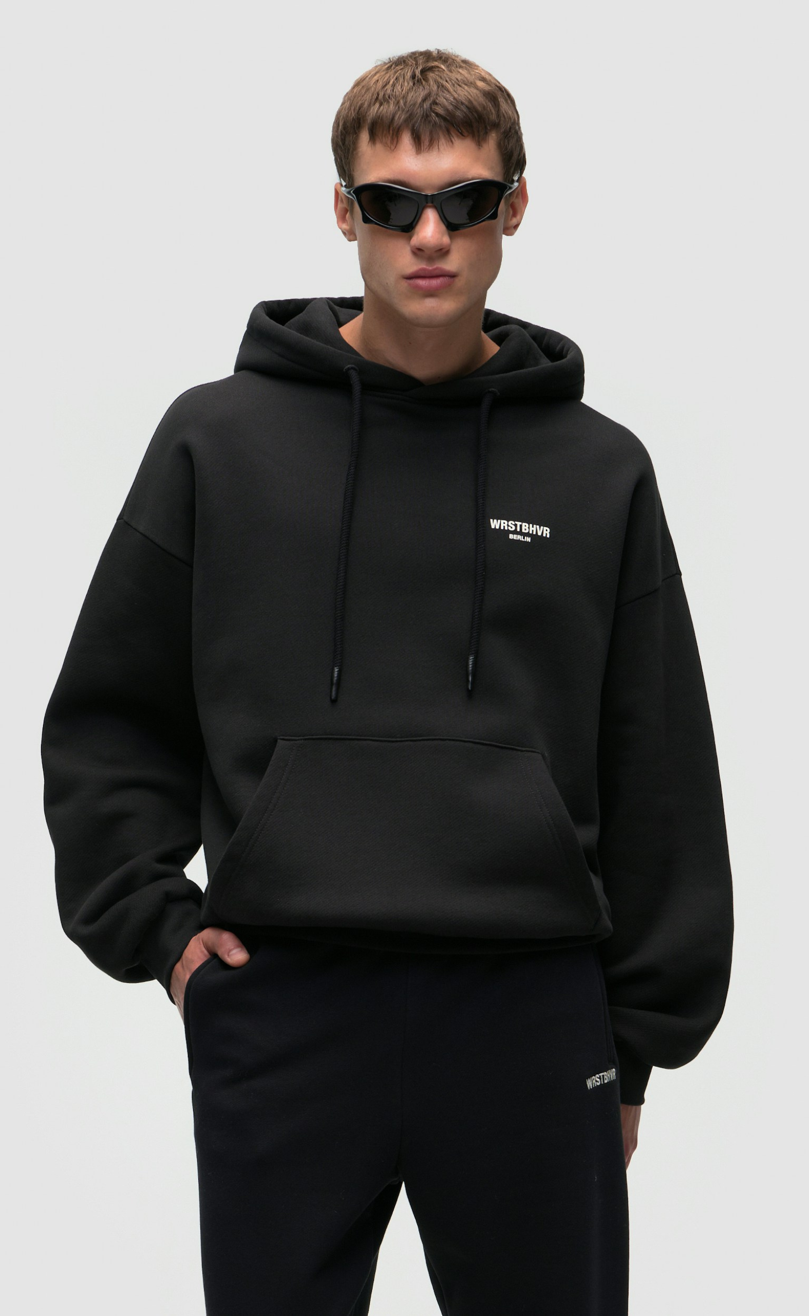 STUDIO V12 JET BLACK HOODIE