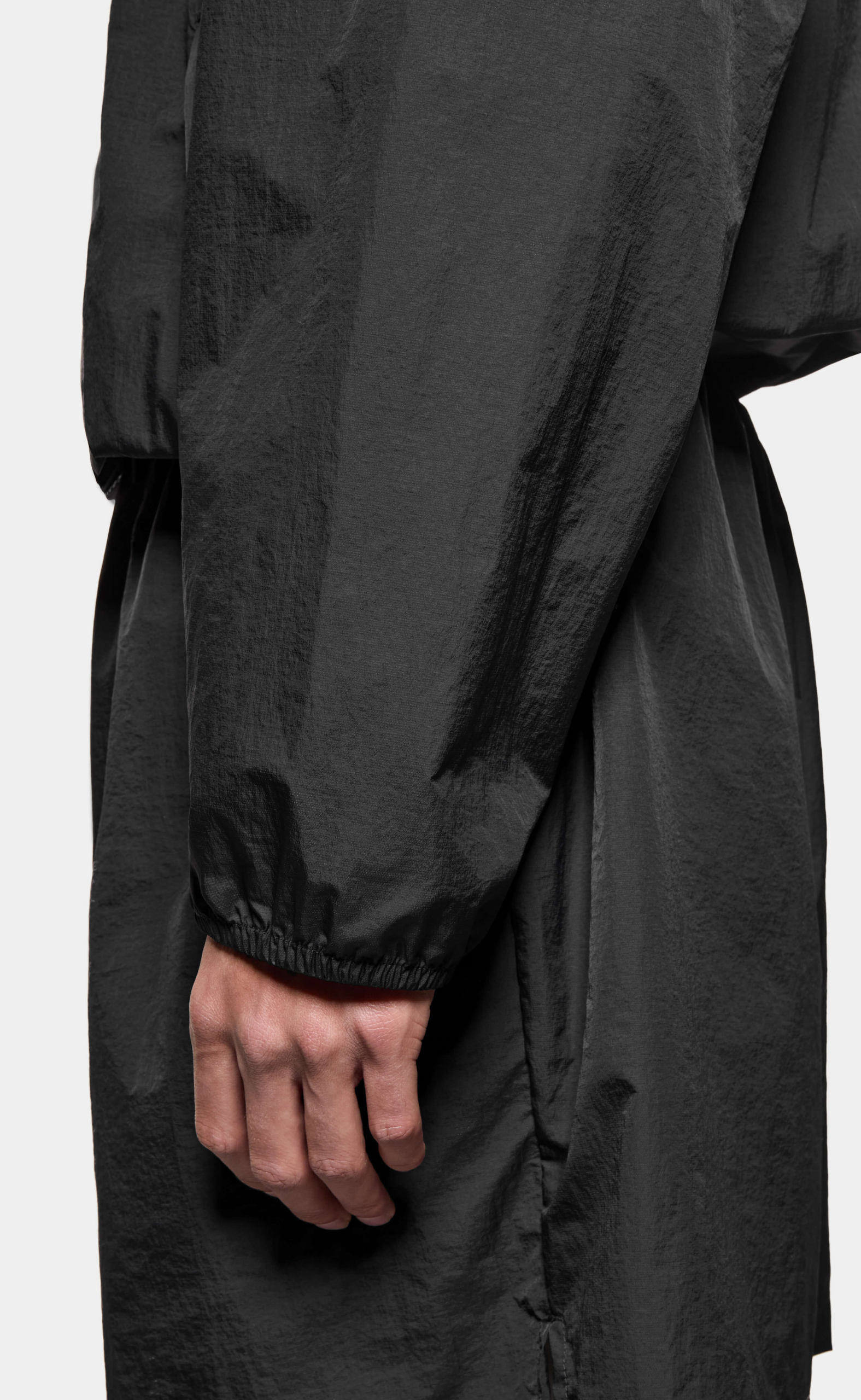 HYPERLIGHT HOODED WIND BLACK JACKET