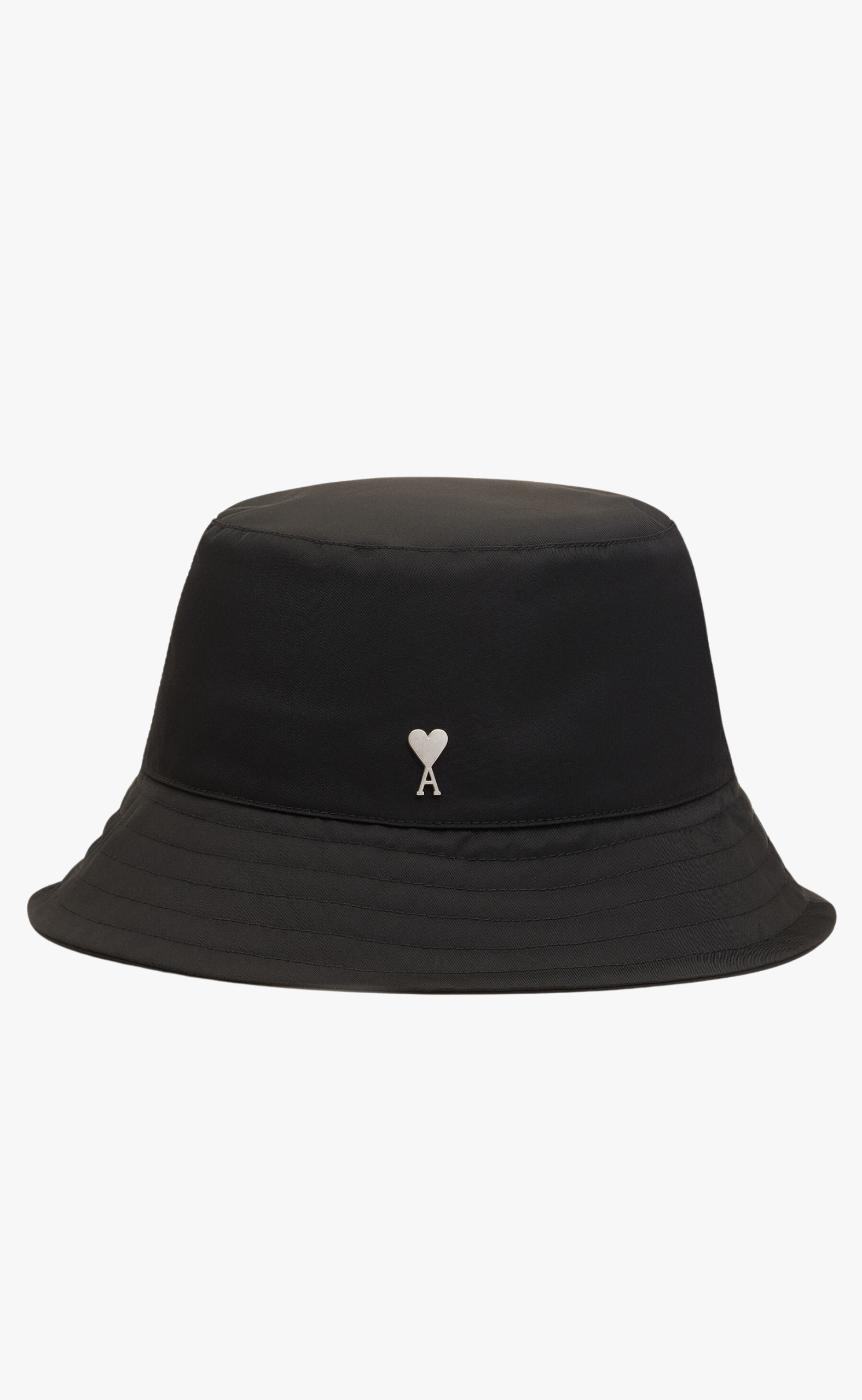 AMI DE COEUR STUD BLACK BUCKET HAT