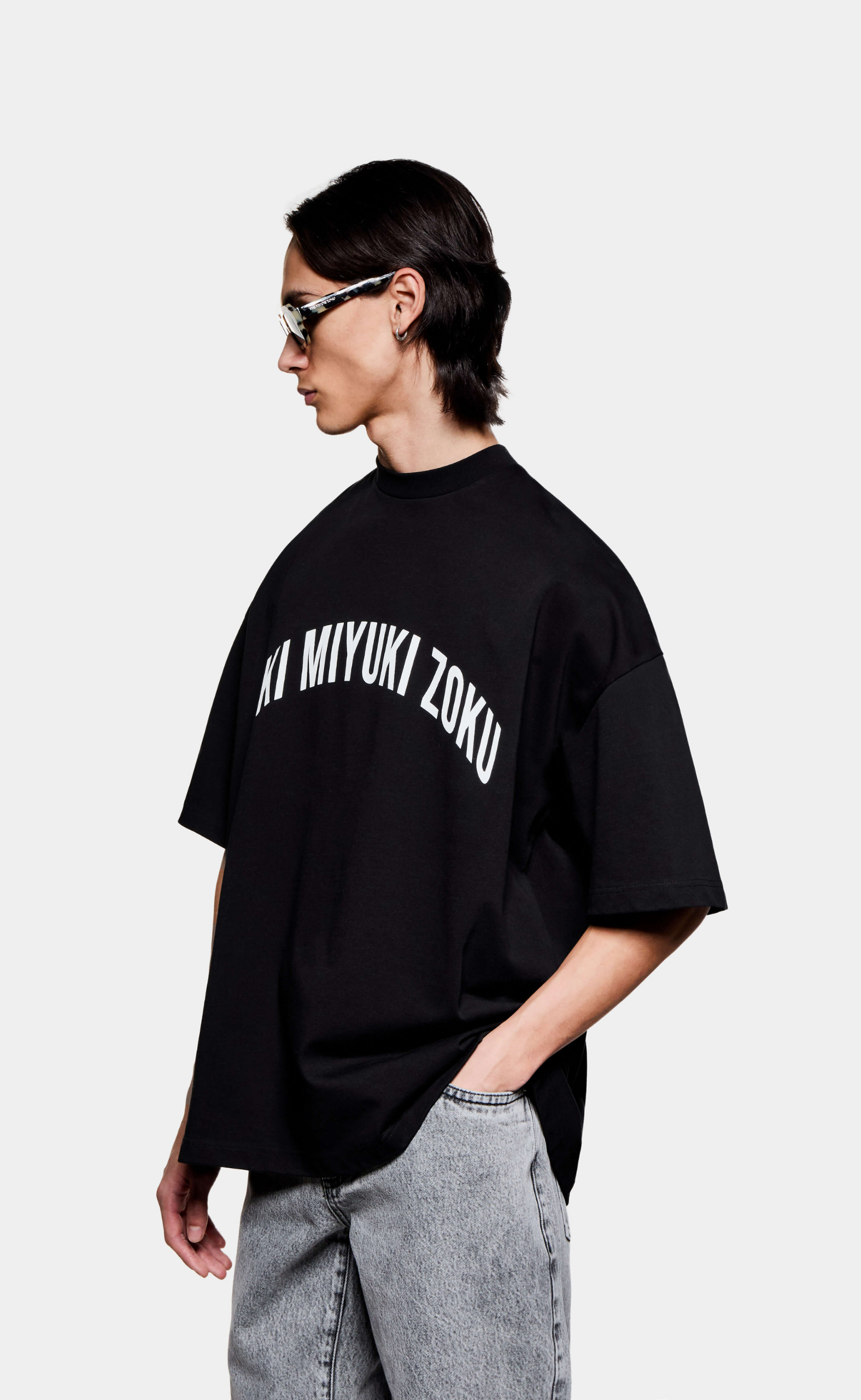 ARCH BLACK T-SHIRT
