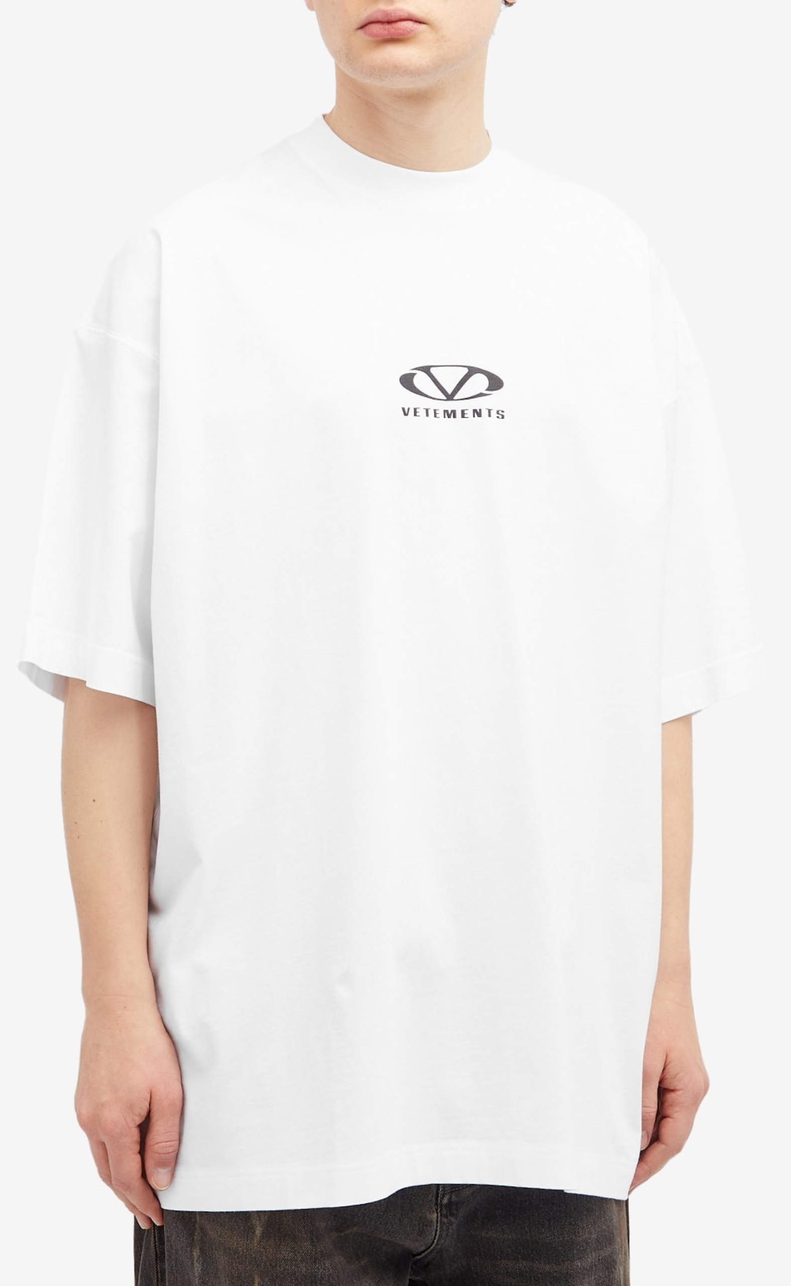 OVAL LOGO OVERSIZED WHITE T-SHIRT
