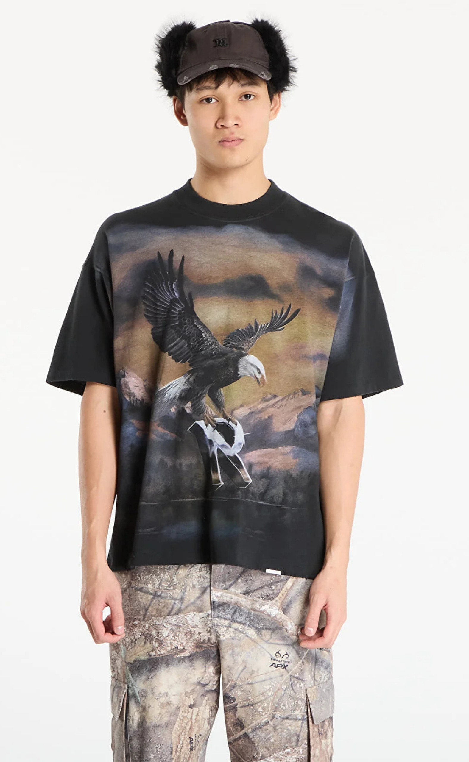 CHROME FLIGHT STAINED BLACK T-SHIRT