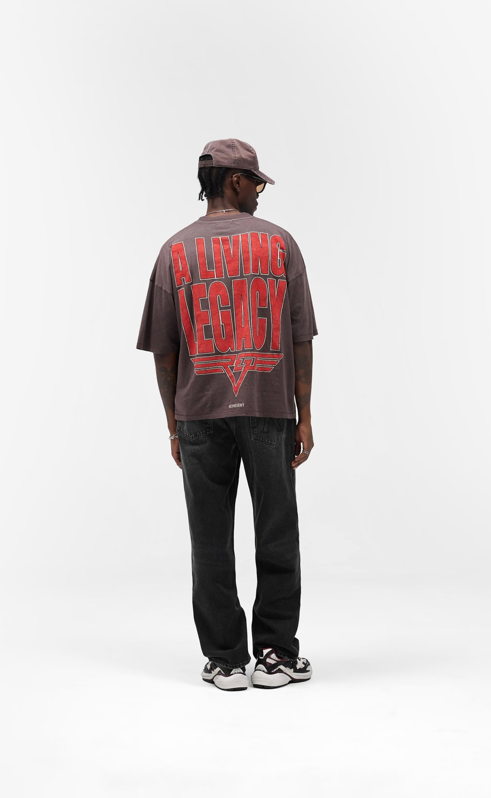 REPRESENT LIVING LEGACY NERO T-SHIRT
