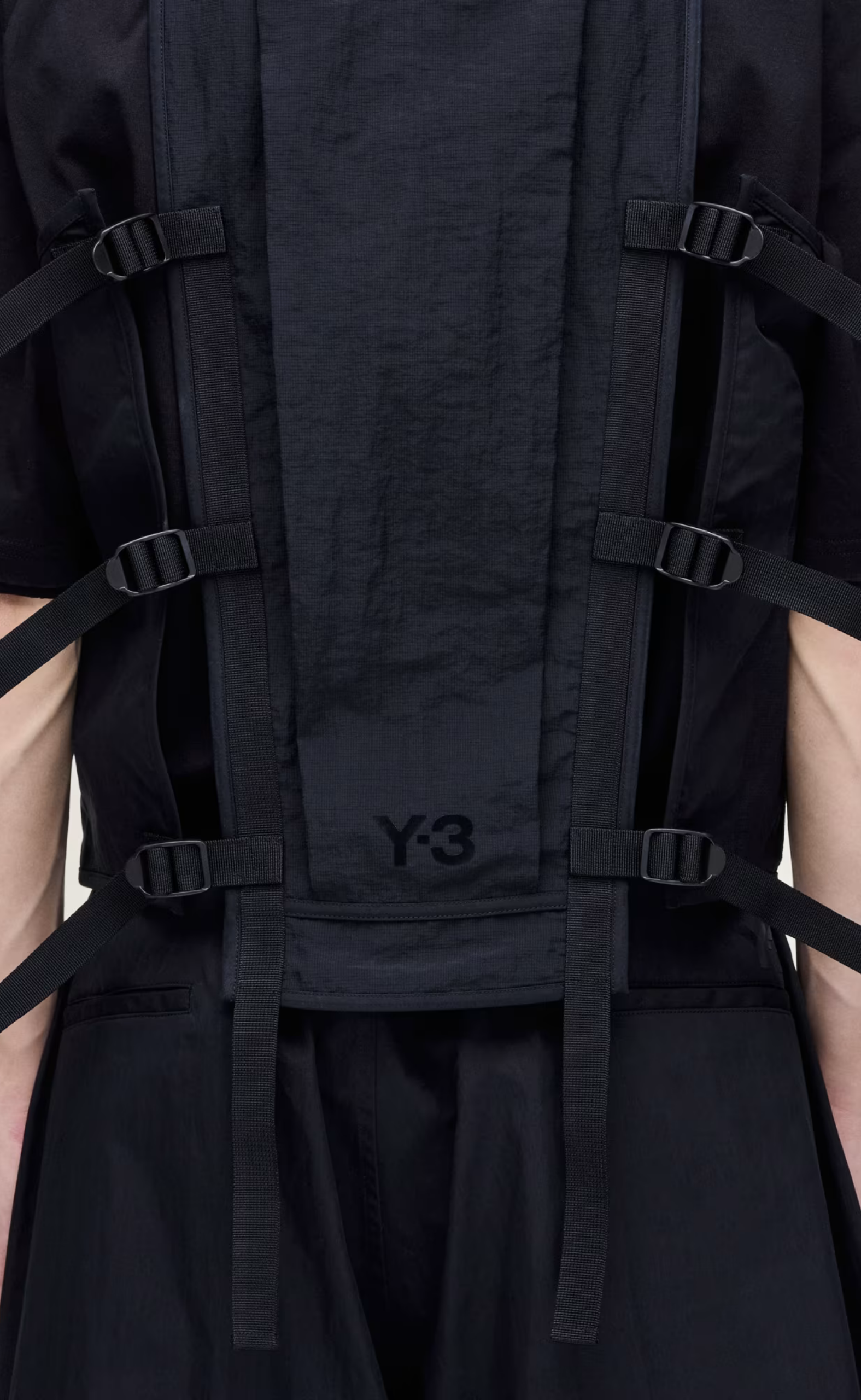 Y-3 TACTICAL UTILITY BLACK VEST