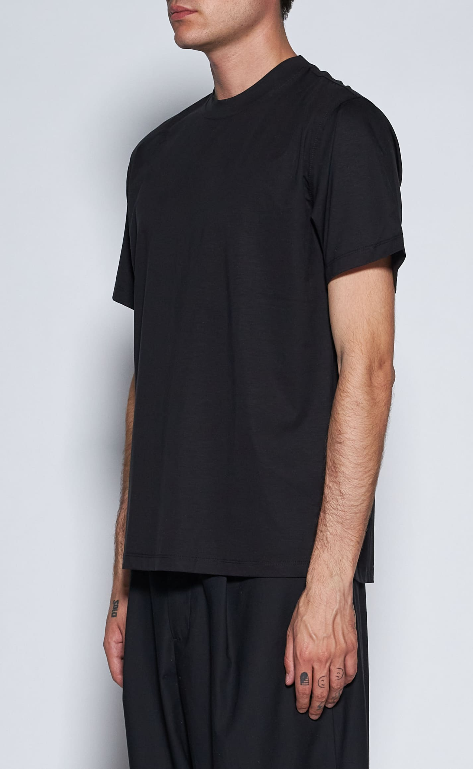 REGULAR COTTON BLACK T-SHIRT
