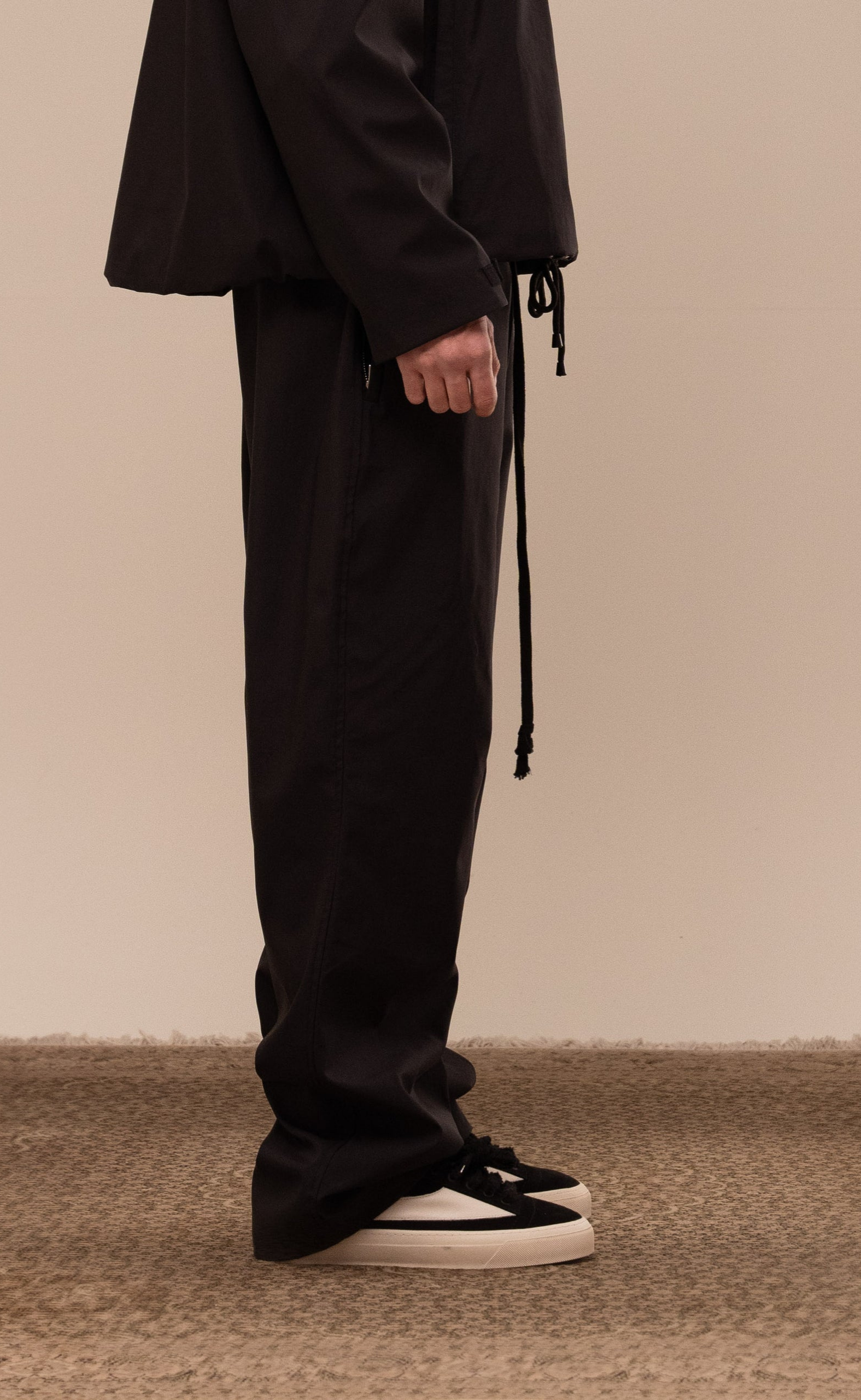 SIGNATURE RAIN BLACK PANTS