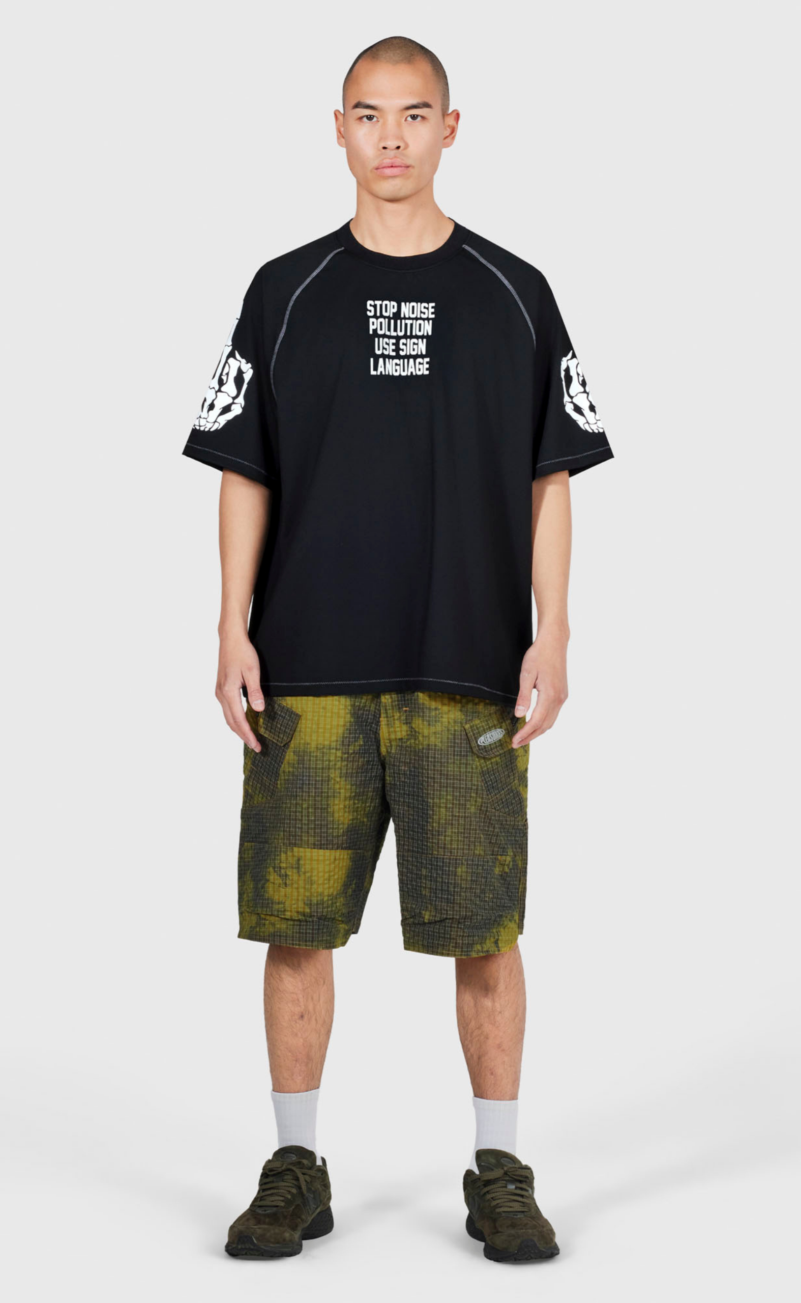 POLLUTION BOXY RAGLAN BLACK T-SHIRT