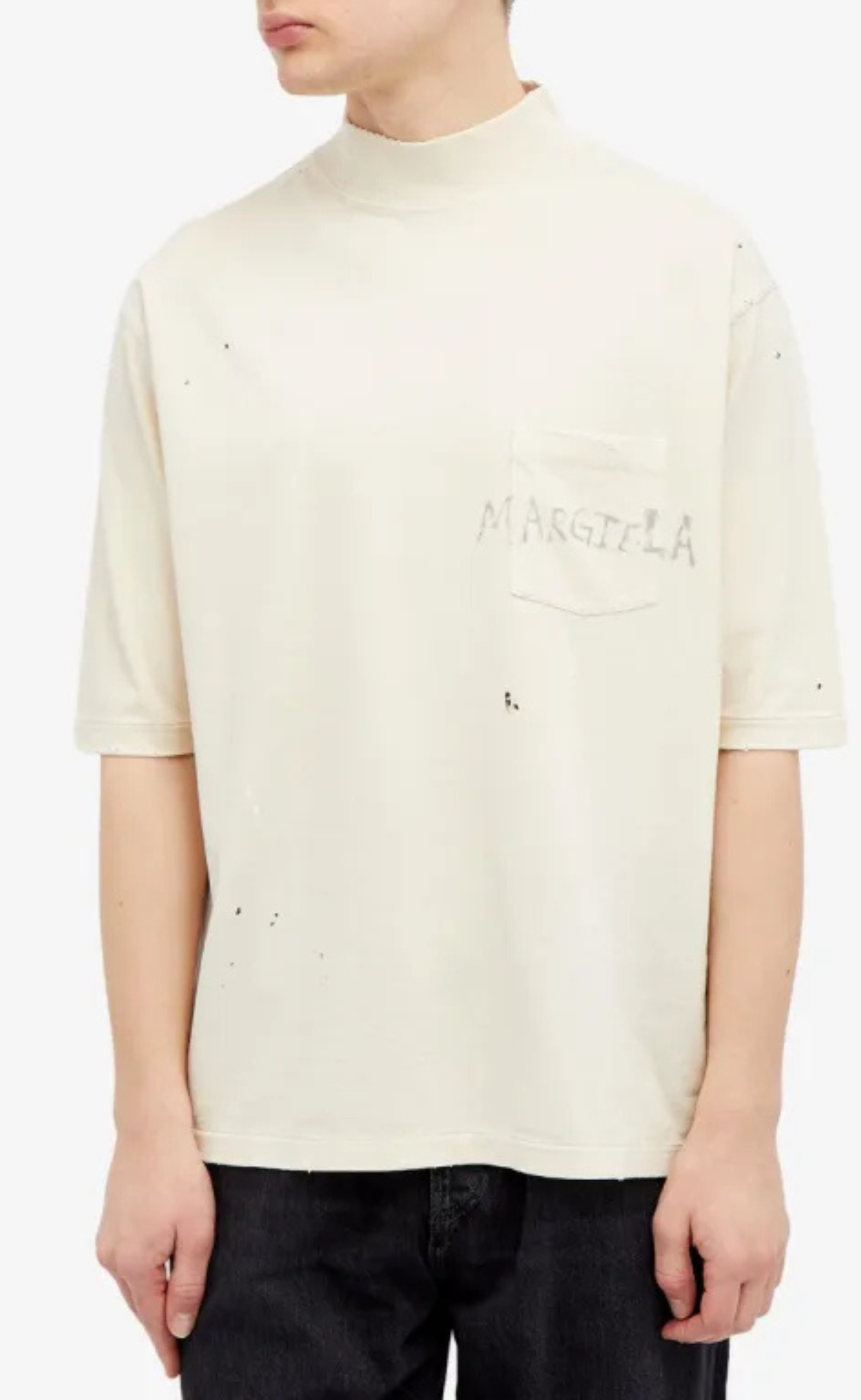 GRAFITI LOGO MOCK NECK DIRTY ECRU T-SHIRT